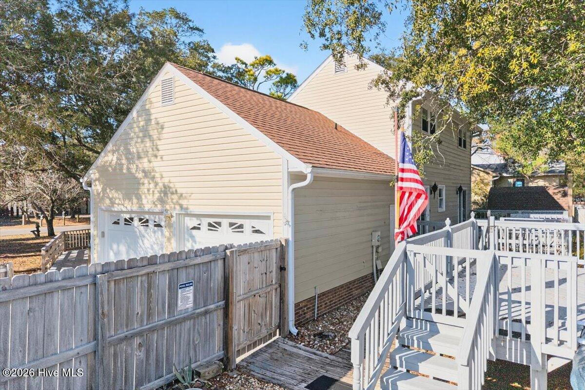 204 NE 36th Street