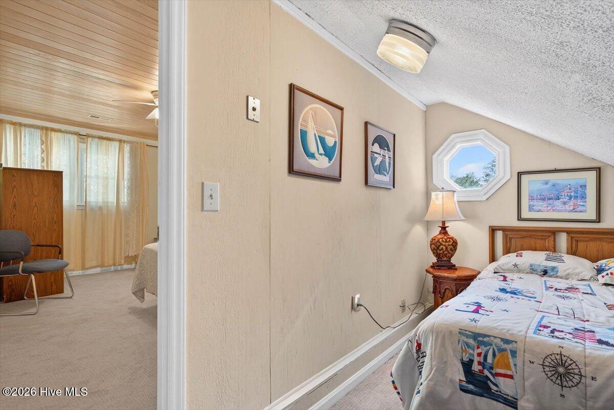 204 NE 36th Street