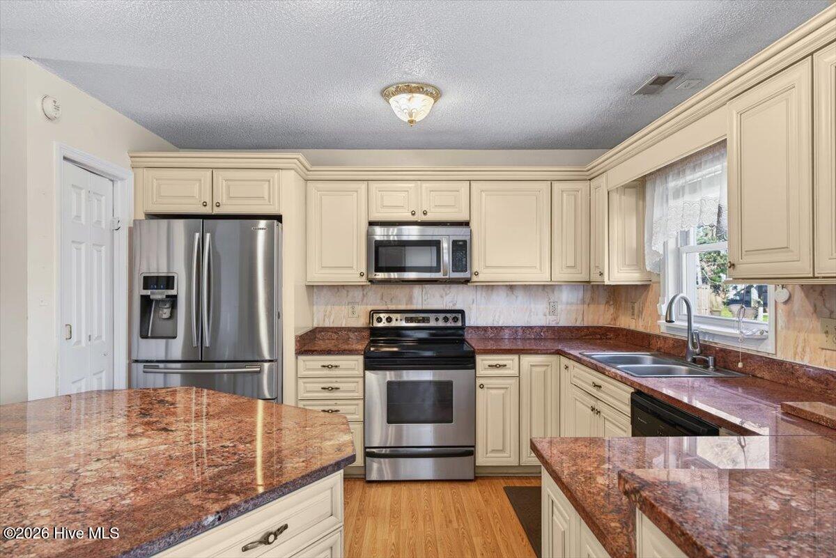 104 NE 34th Street