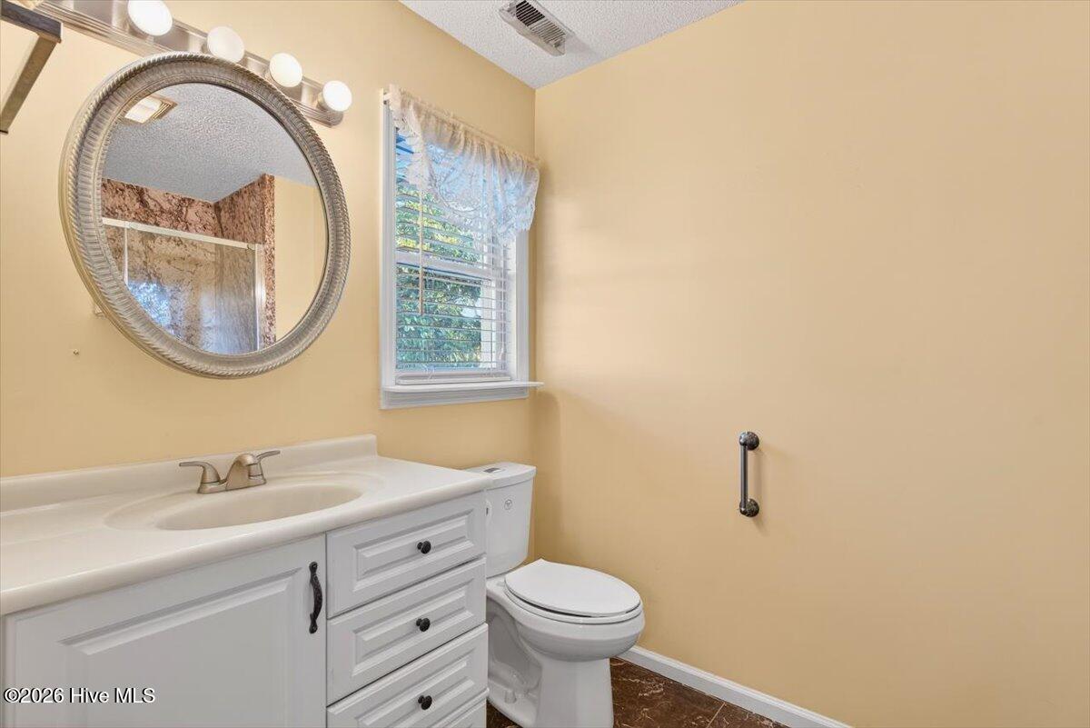 104 NE 34th Street