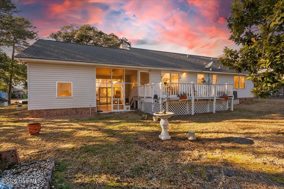 104 NE 34th Street