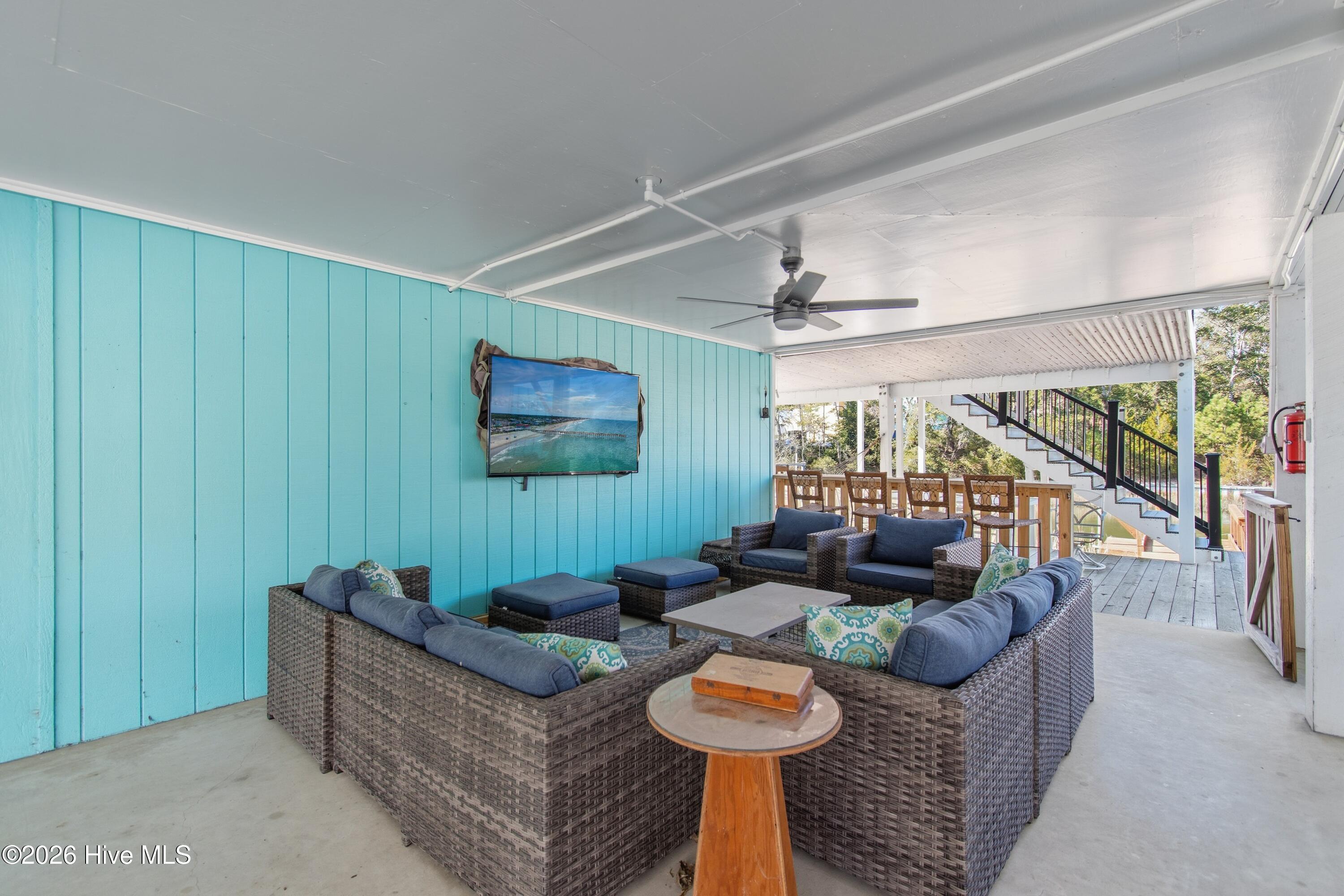 205 SW 15th Street