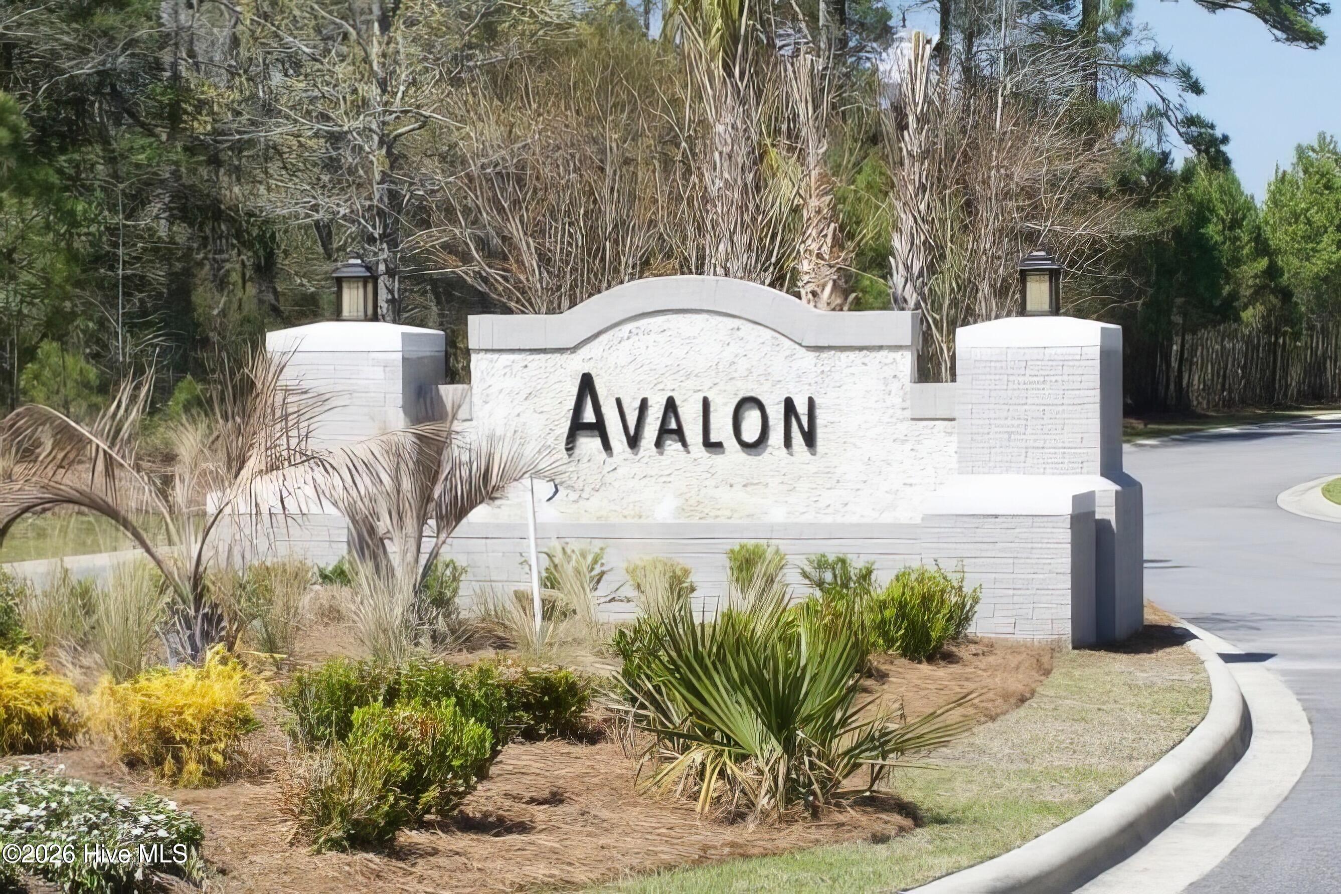 1527 St Joseph Drive SE