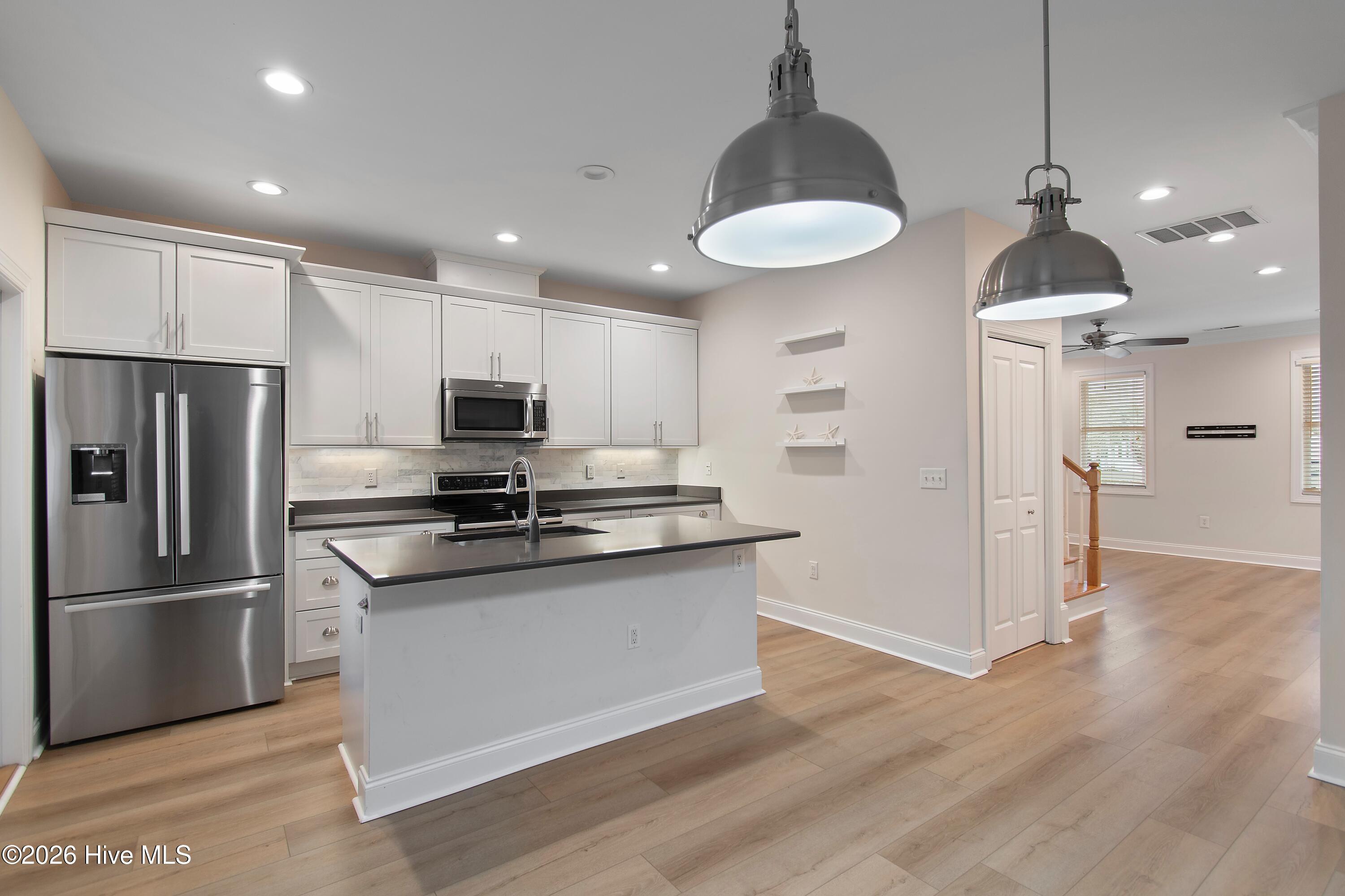 316 Marina View Drive