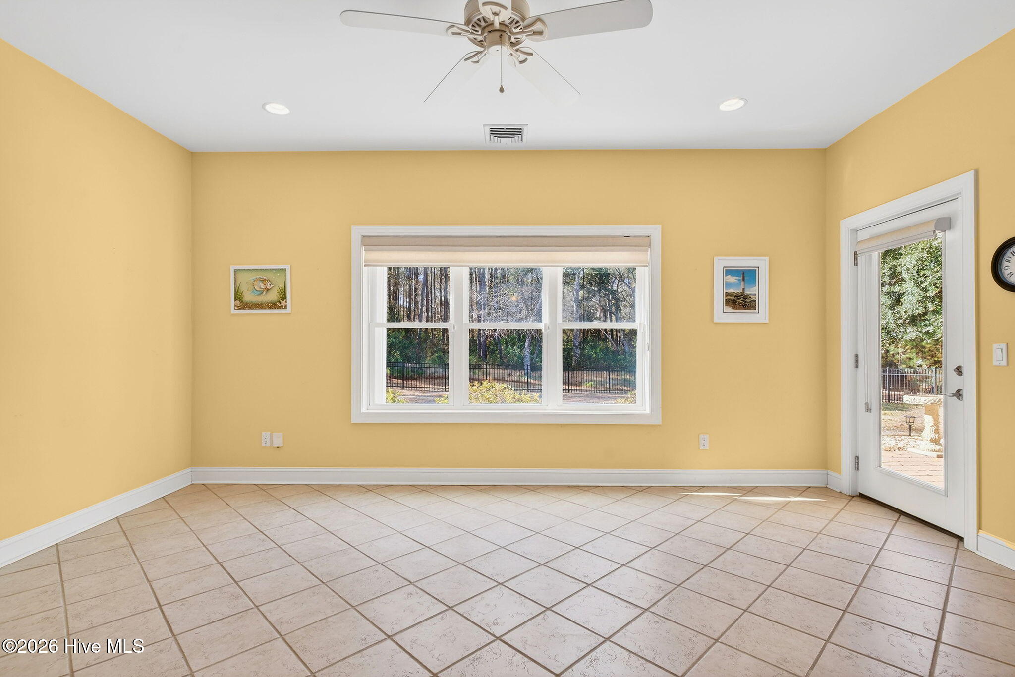 5360 Glennfield Circle SE