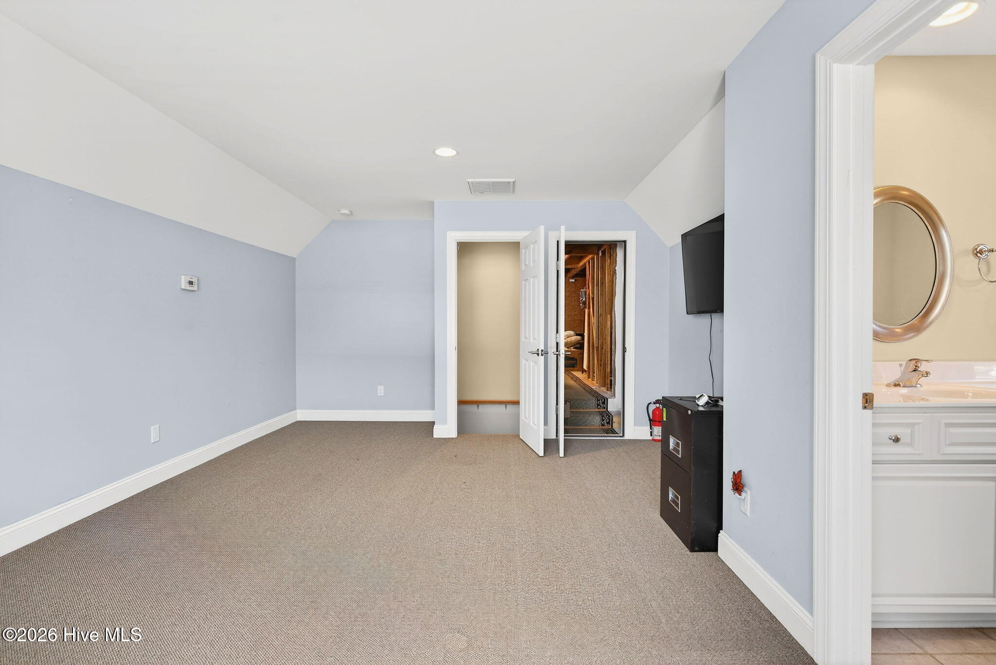 5360 Glennfield Circle SE