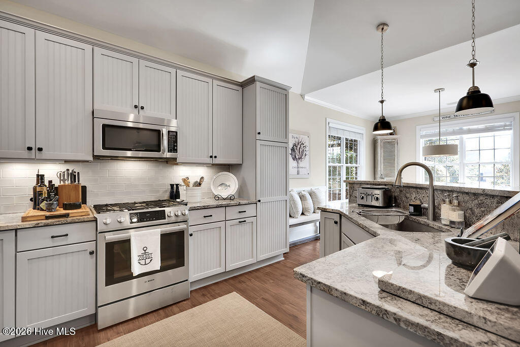 3703 Cinnamon Fern Drive