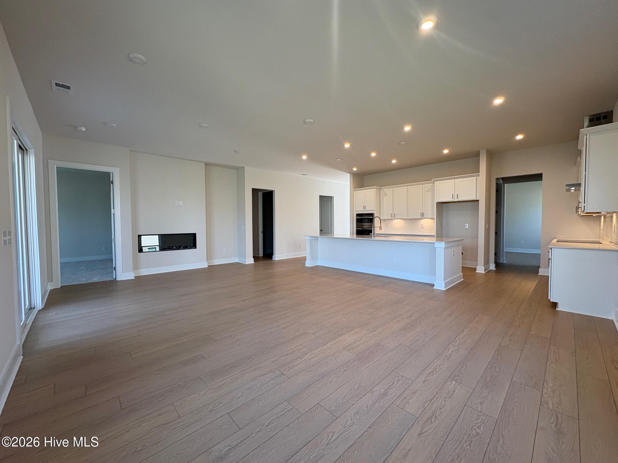 2024 Oakton Drive 15