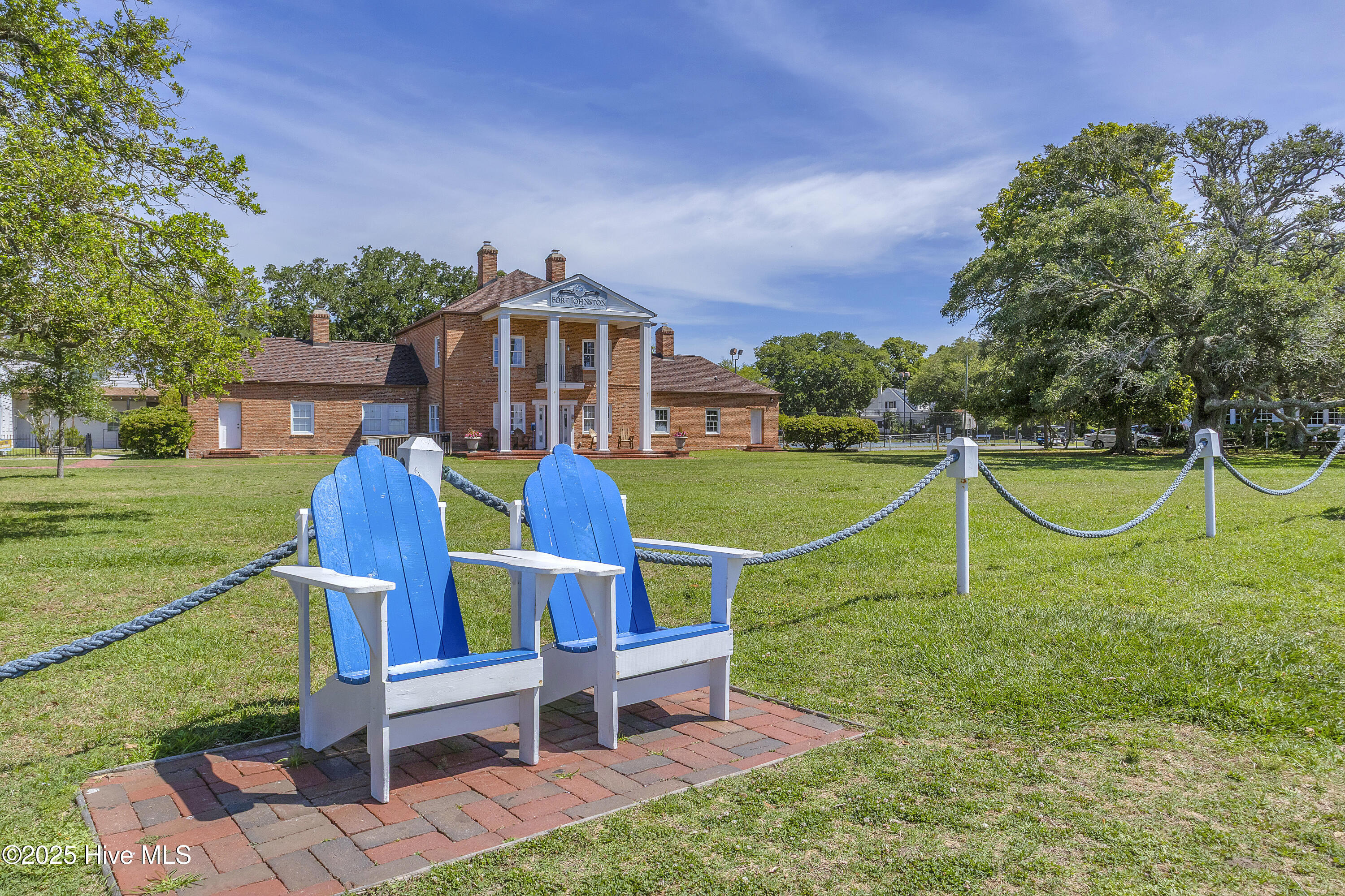 2024 Oakton Drive 15