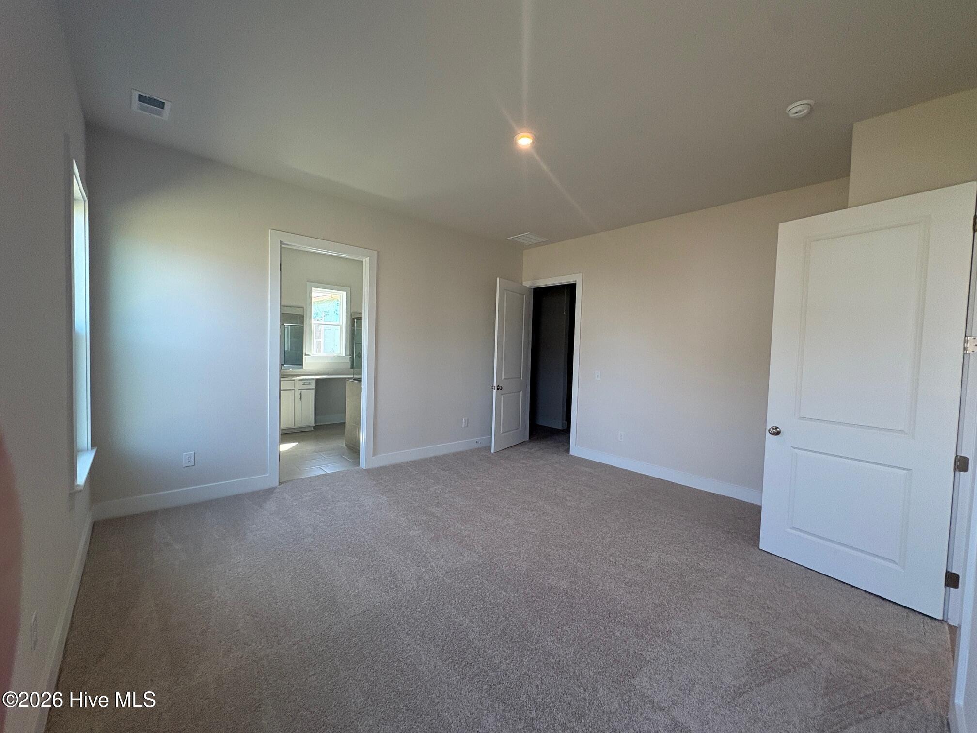 2024 Oakton Drive 15