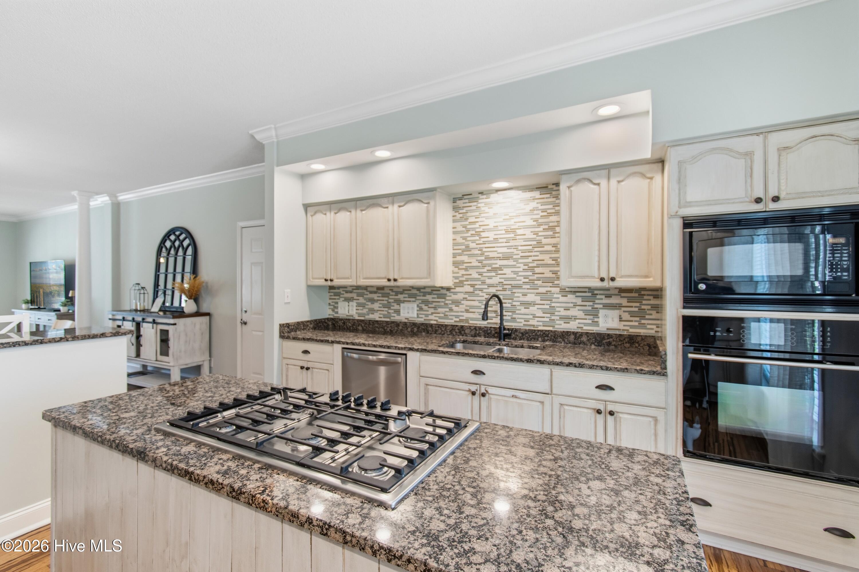 6481 Walden Pond Lane