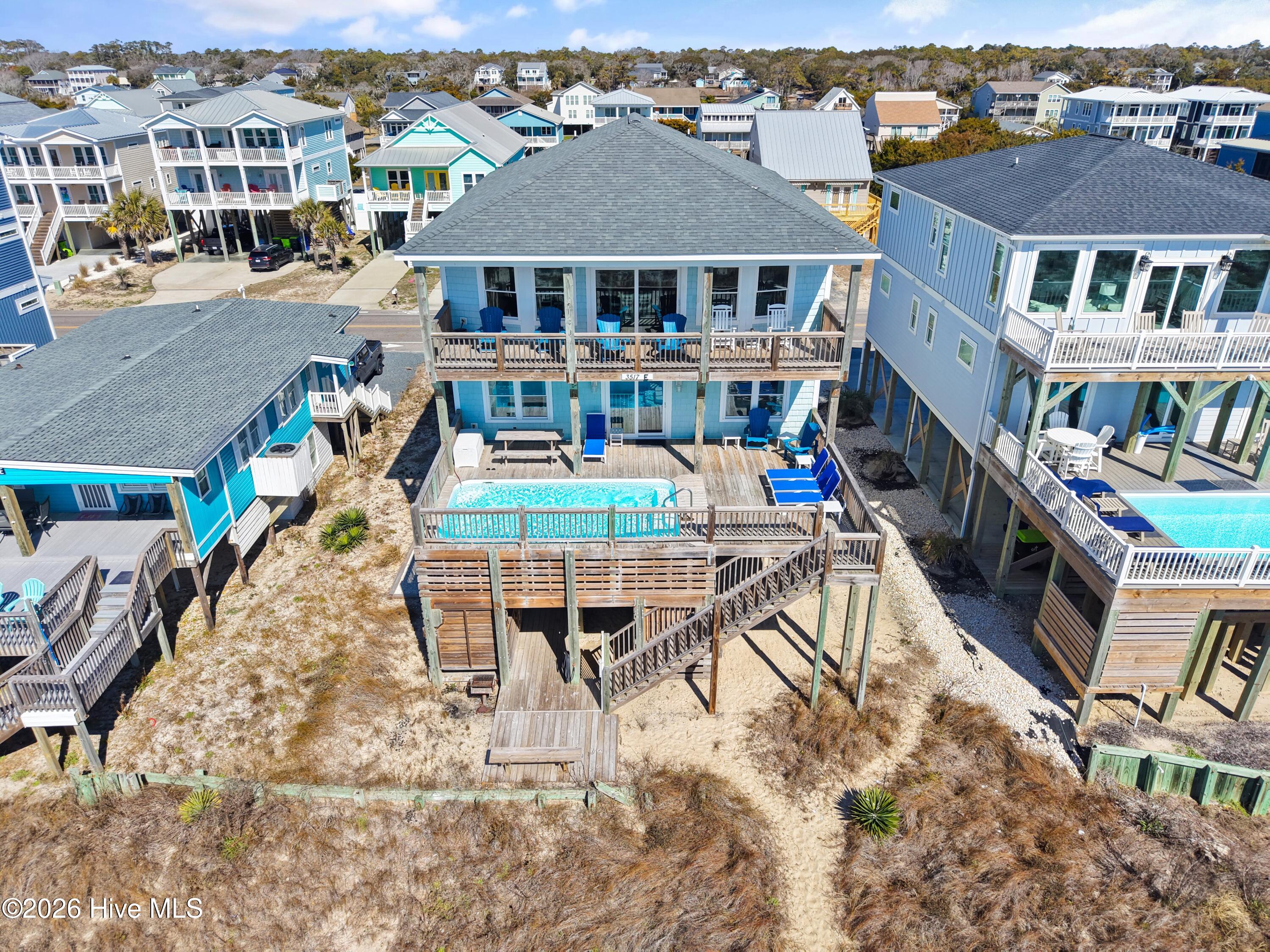 3517 E Beach Drive
