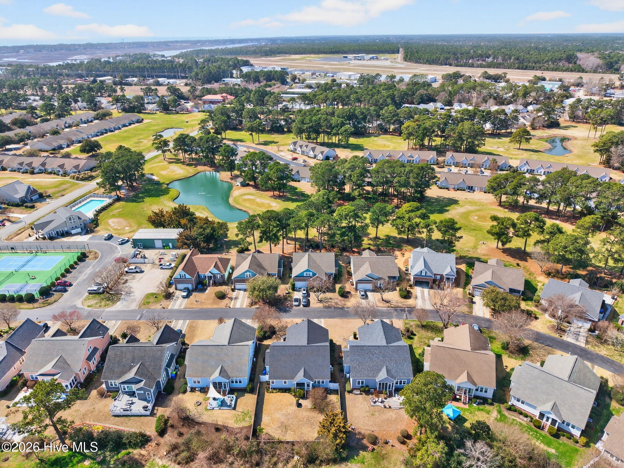 5086 Glen Cove Drive SE