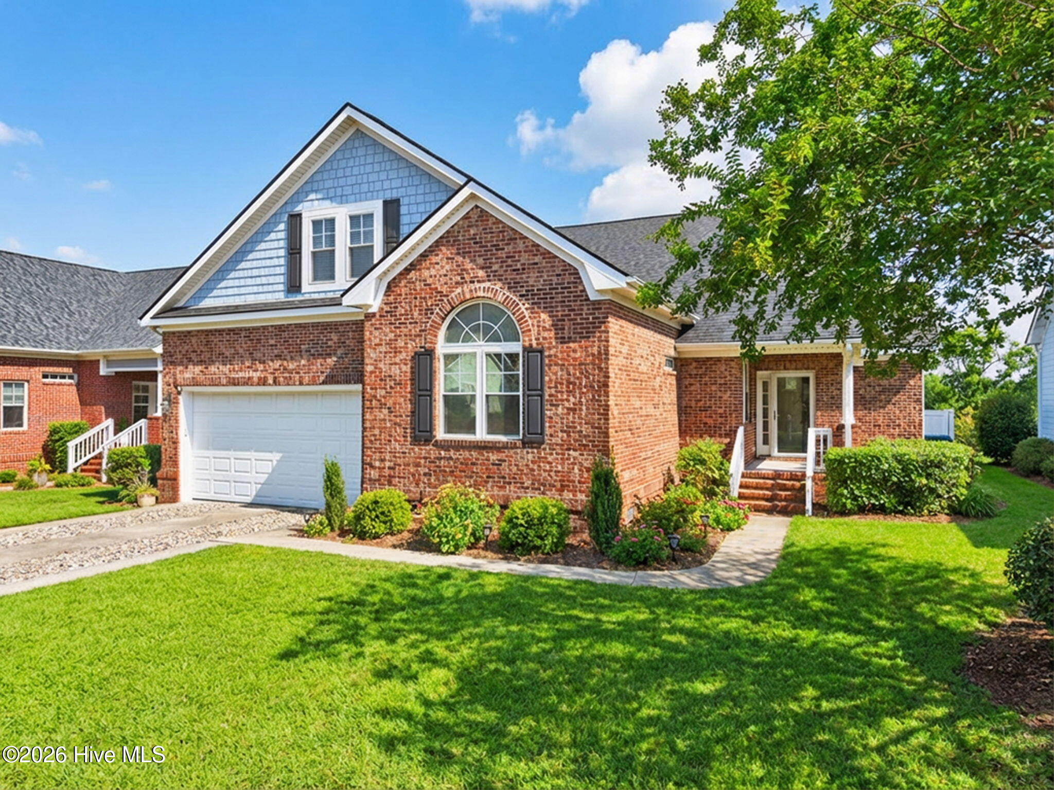 5086 Glen Cove Drive SE