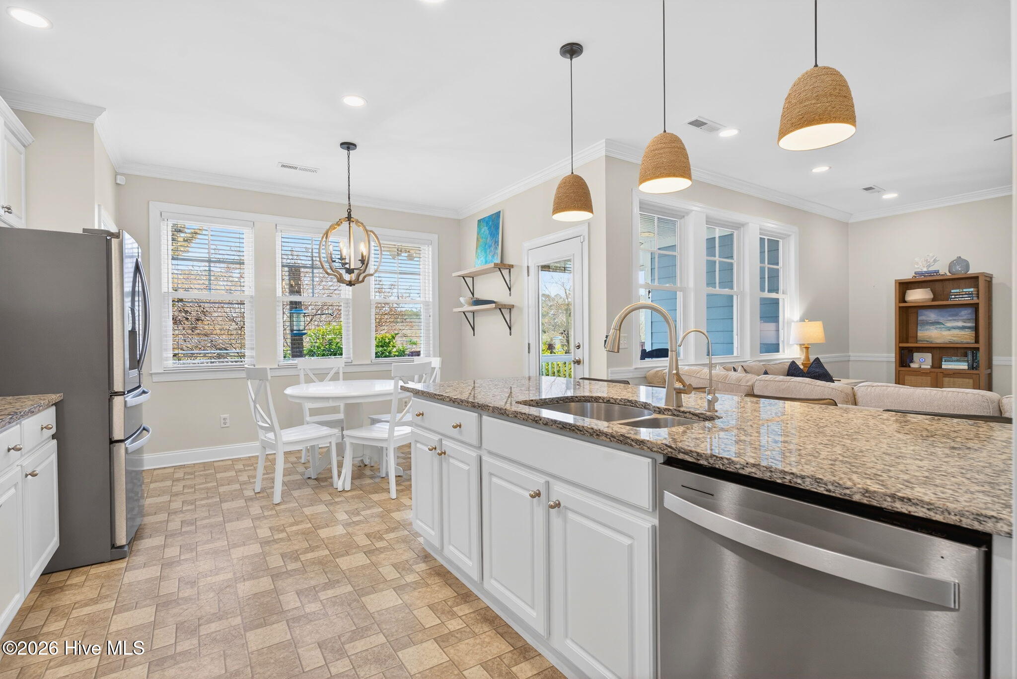 5086 Glen Cove Drive SE