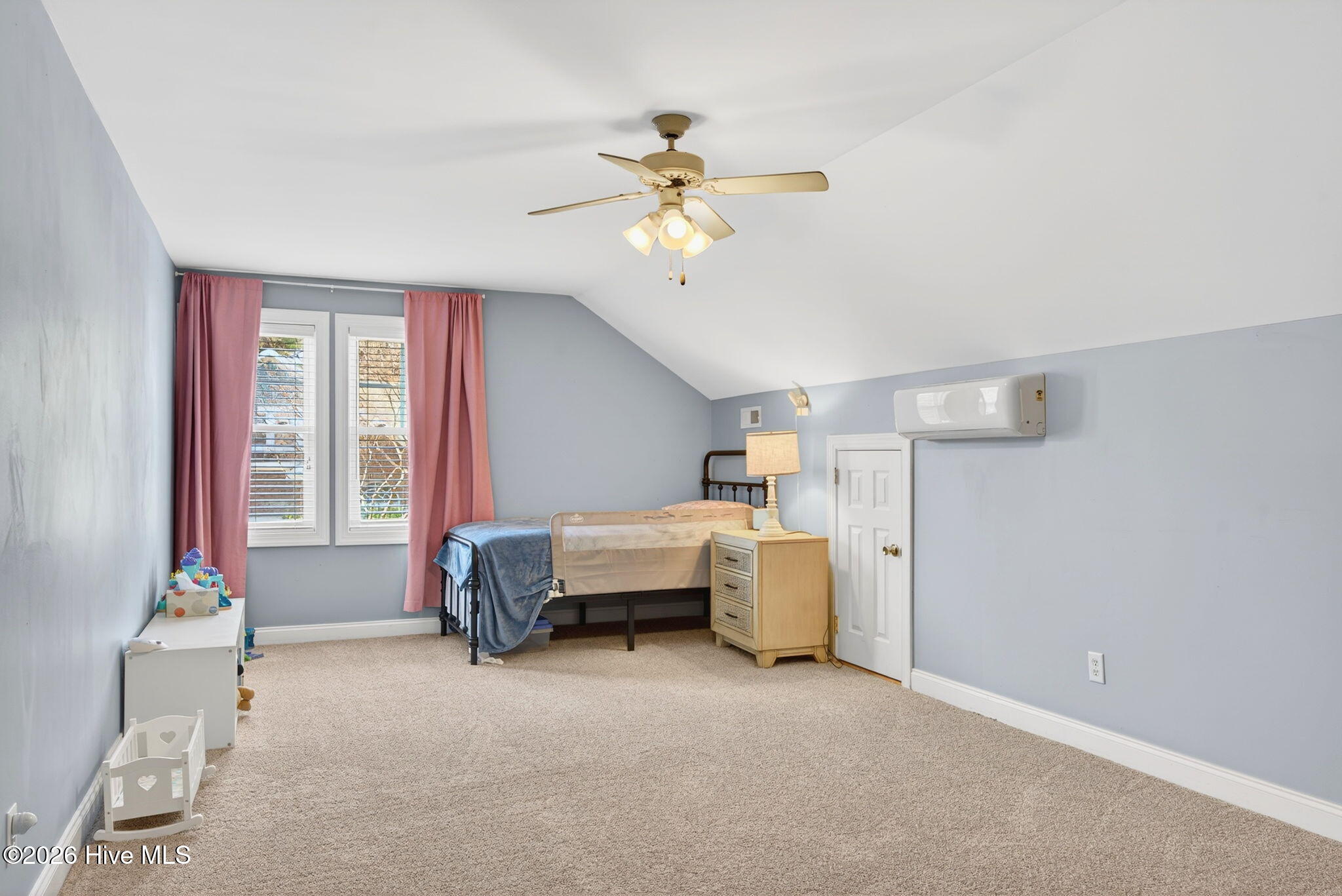 5086 Glen Cove Drive SE