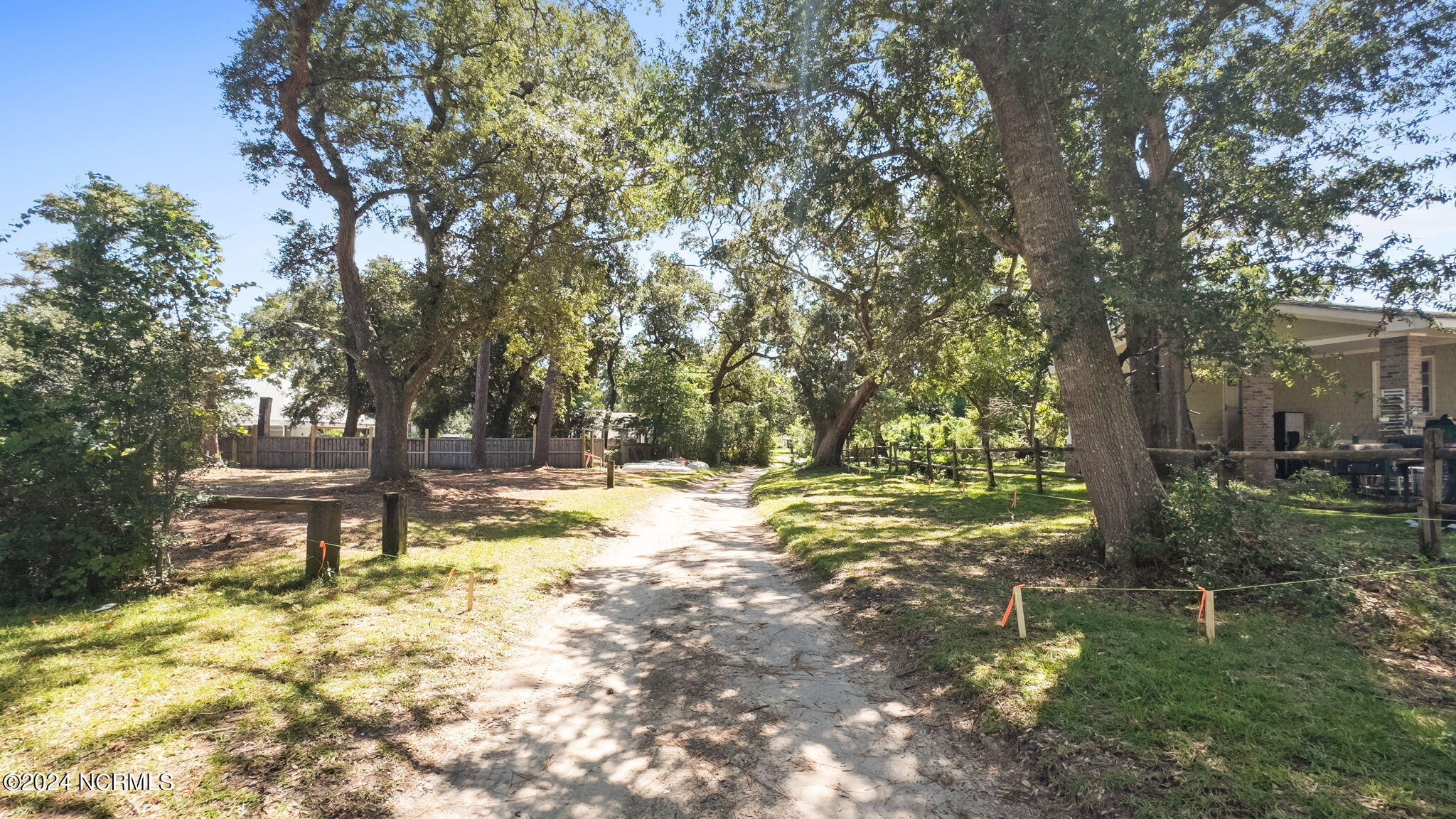 950 5B Hankinsville Road