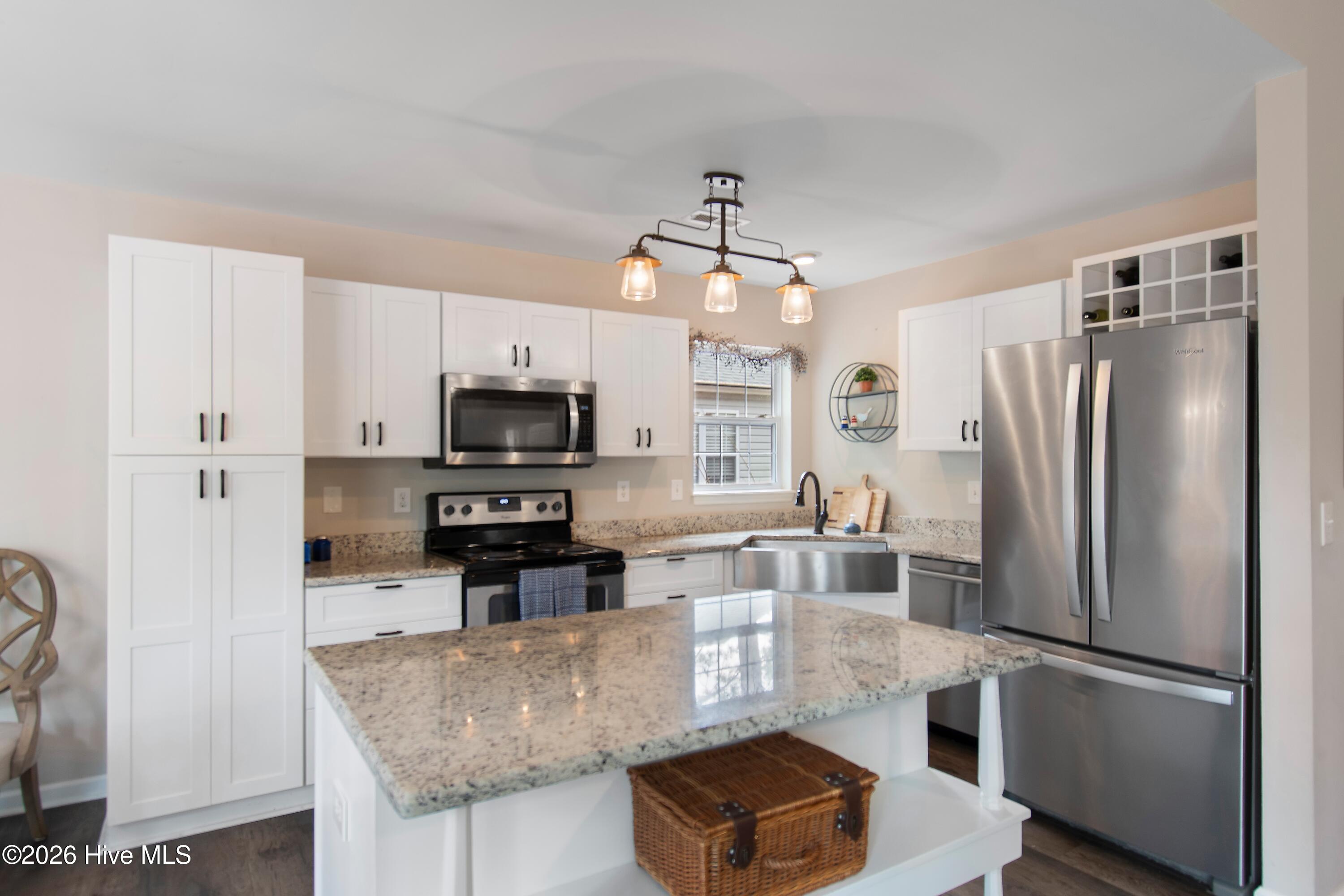 3807 Harmony Circle SE