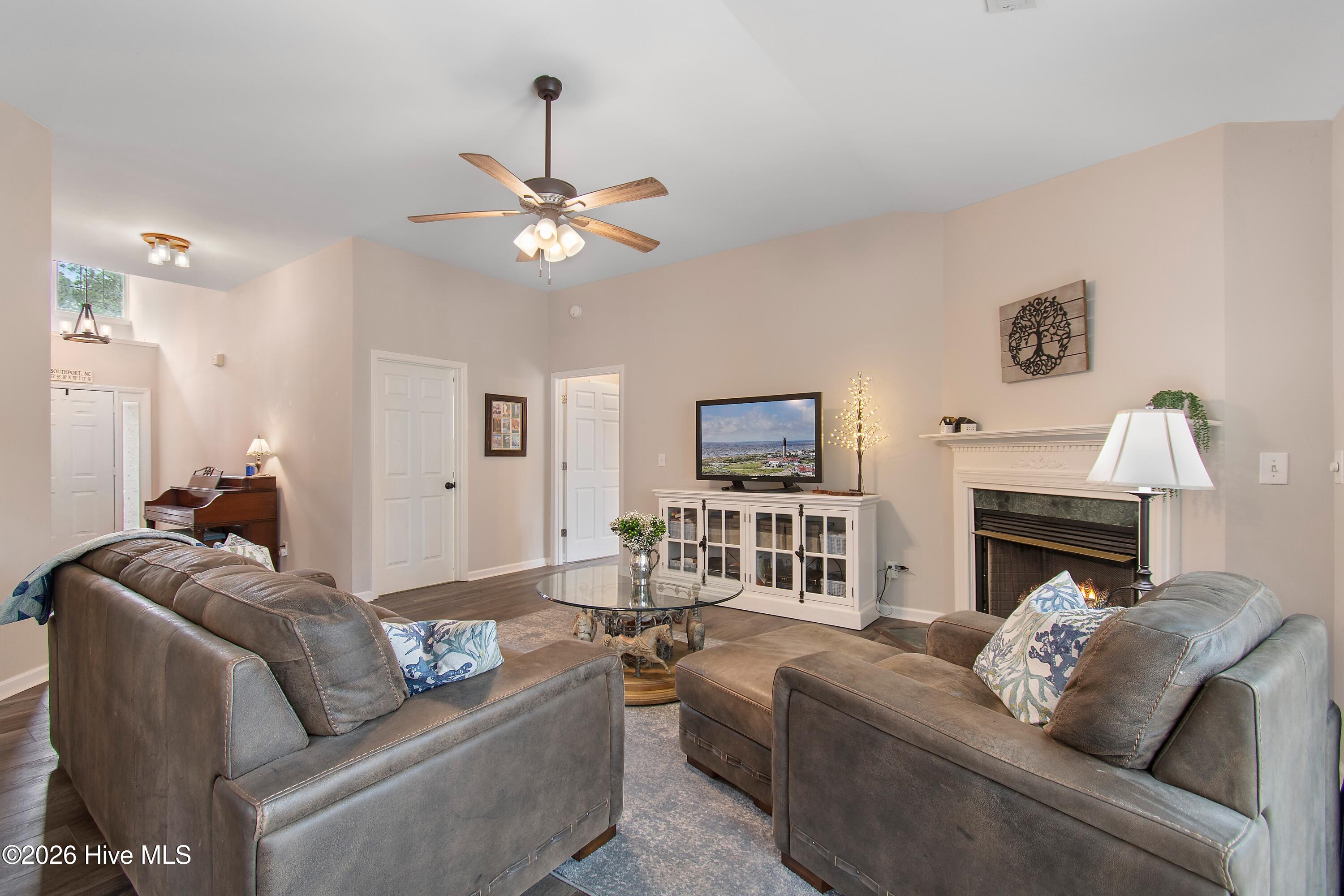 3807 Harmony Circle SE