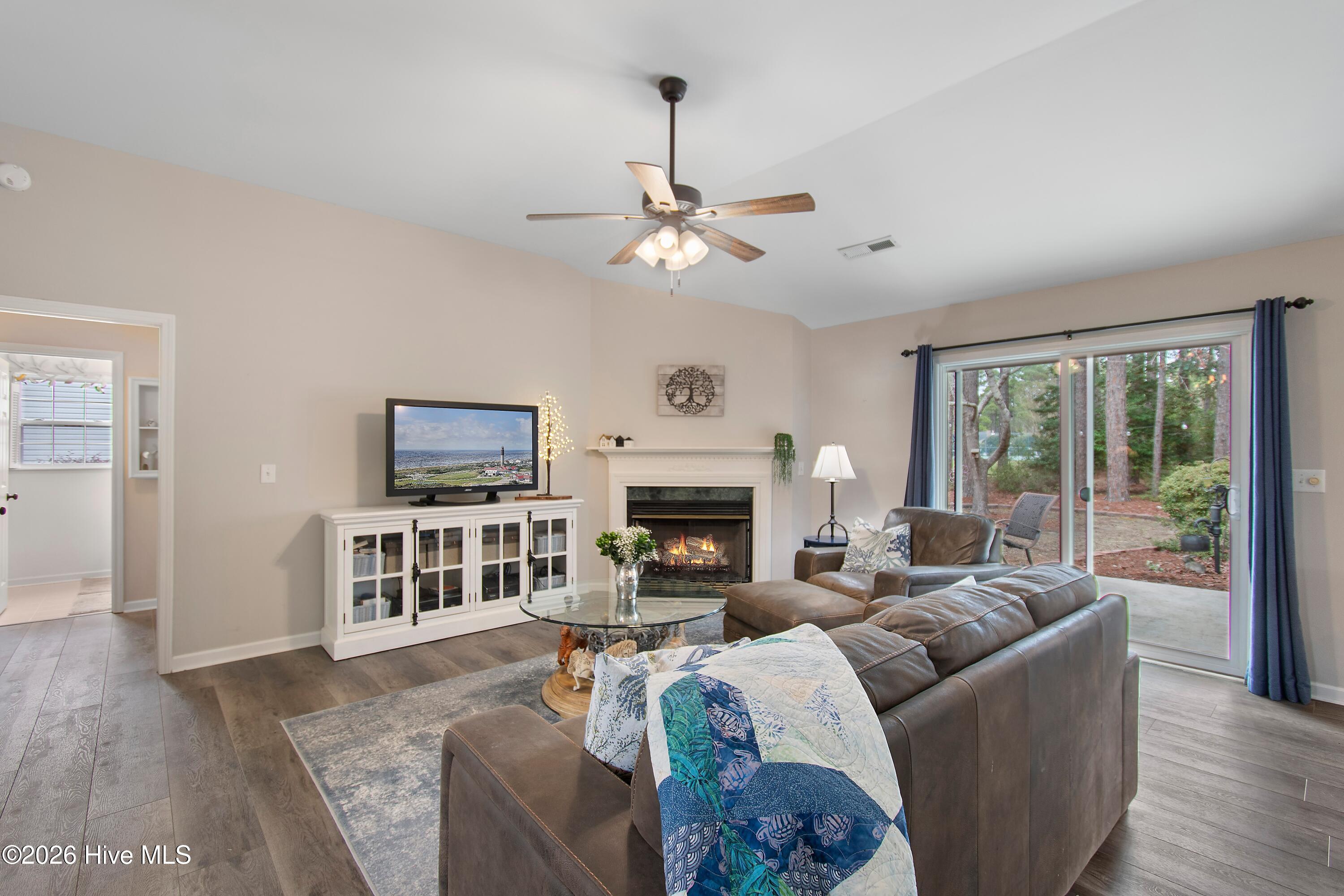 3807 Harmony Circle SE