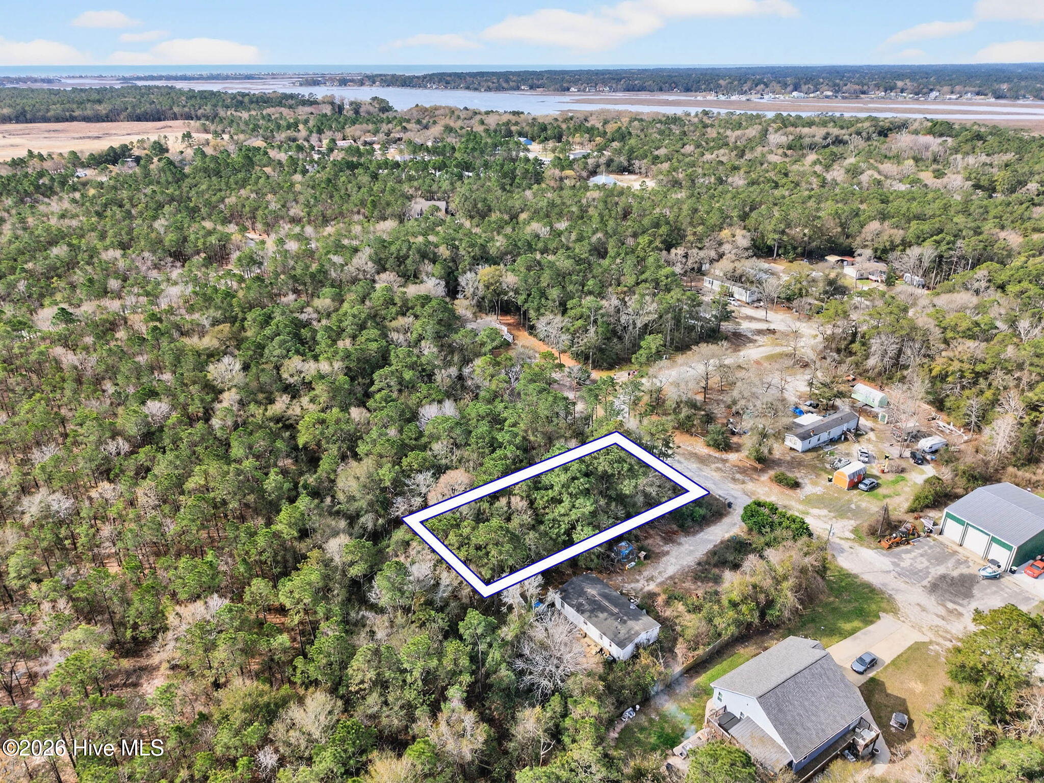 914 Cypress Lakes Circle SE