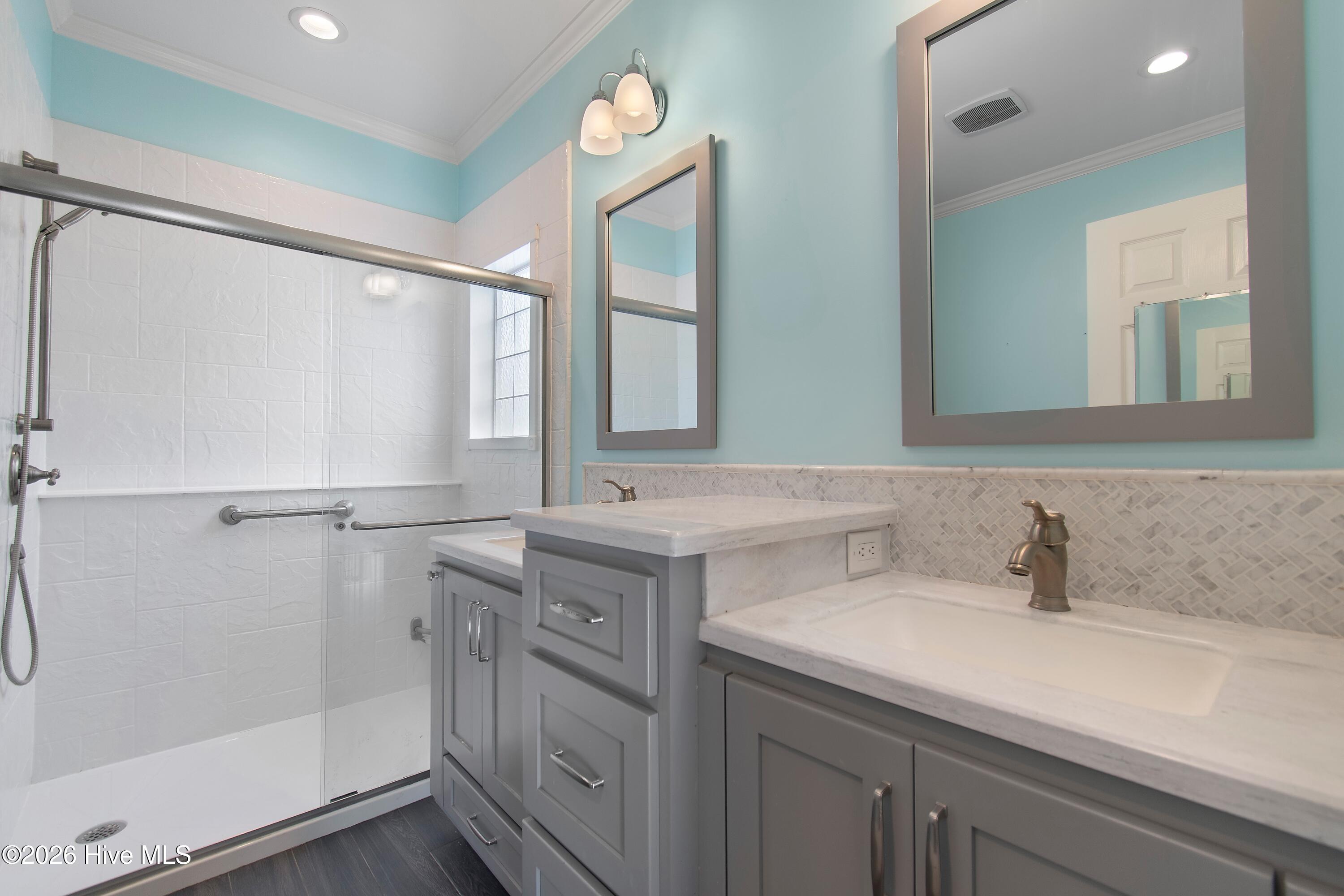 1009 Silver Maple Drive