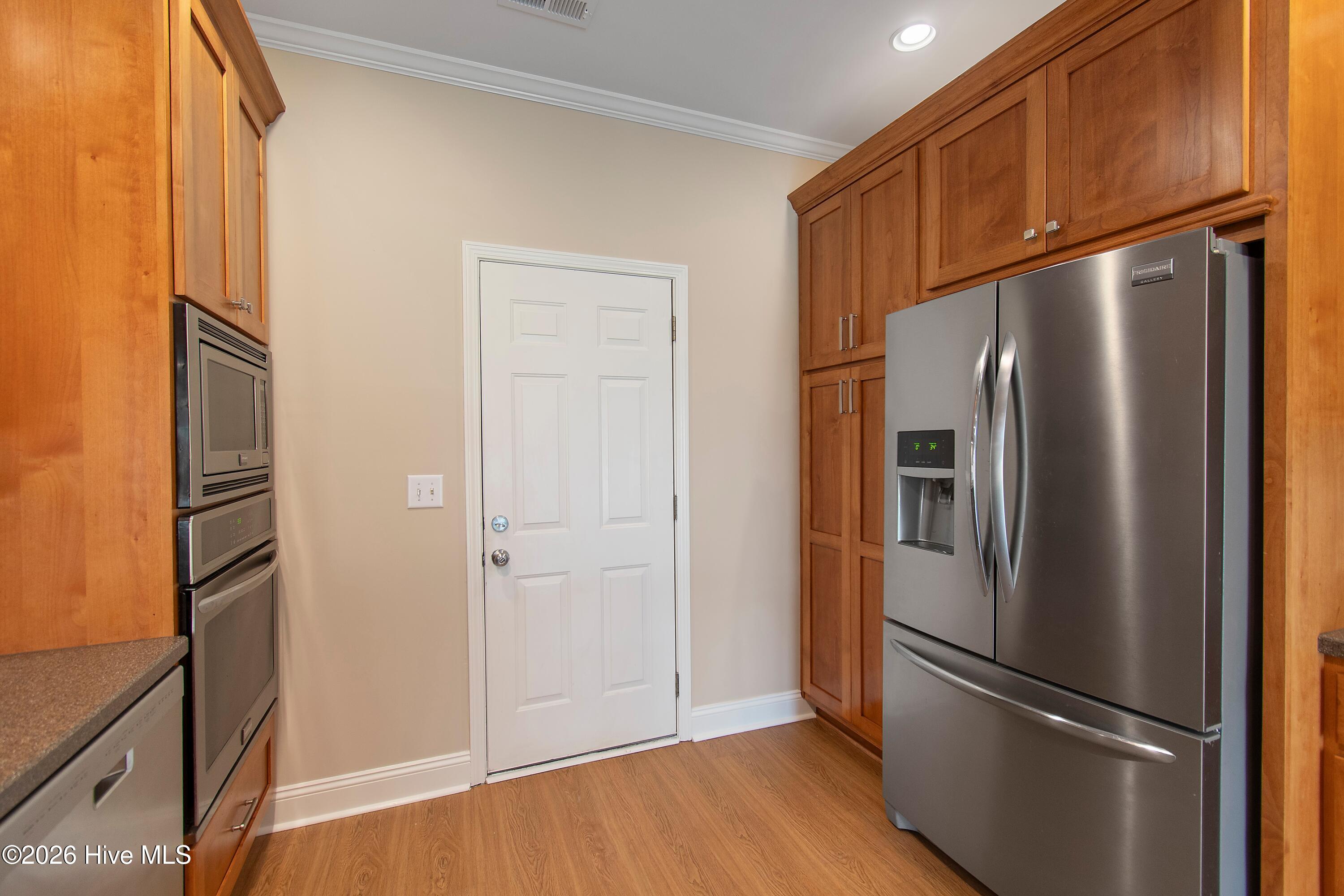 1009 Silver Maple Drive