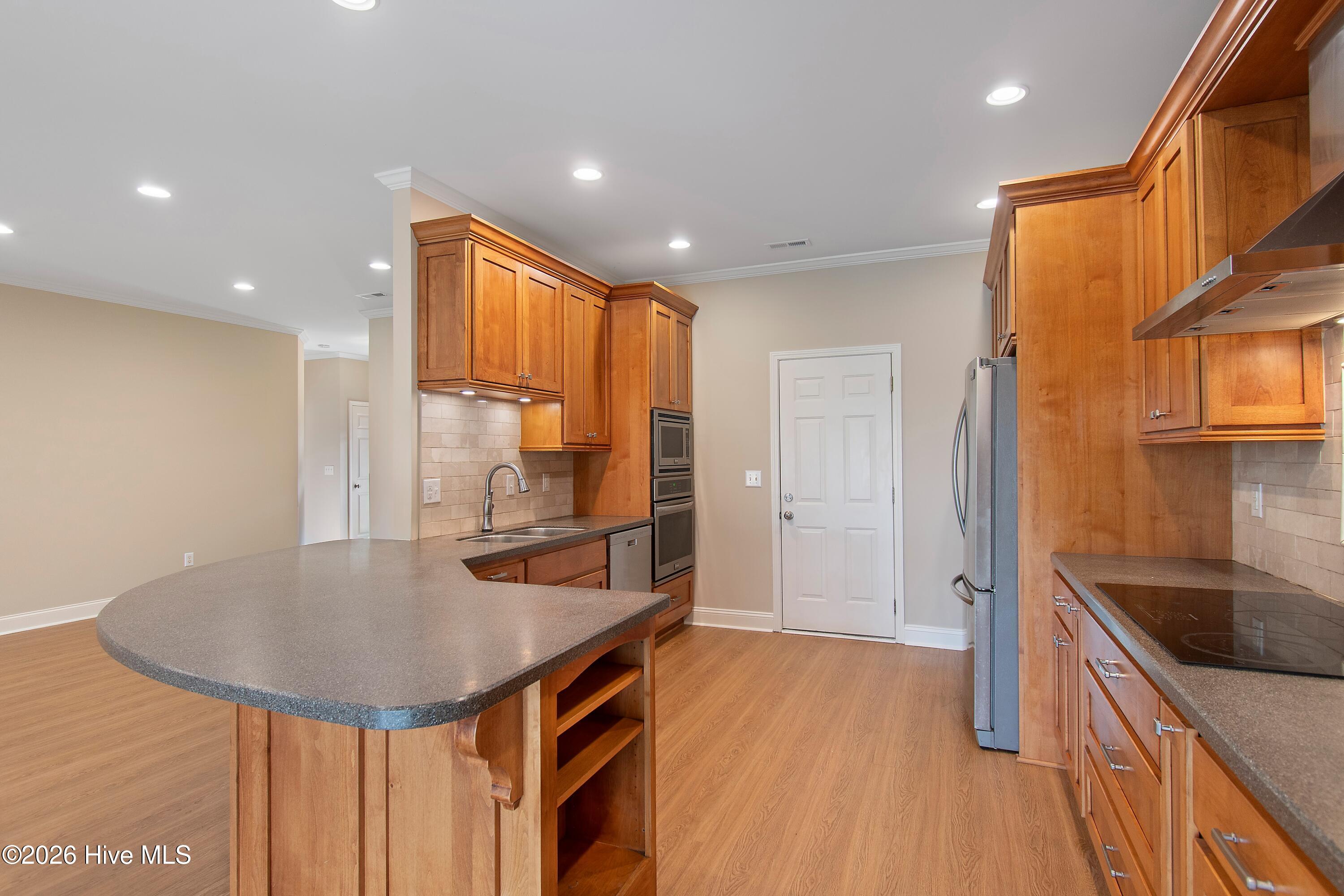 1009 Silver Maple Drive