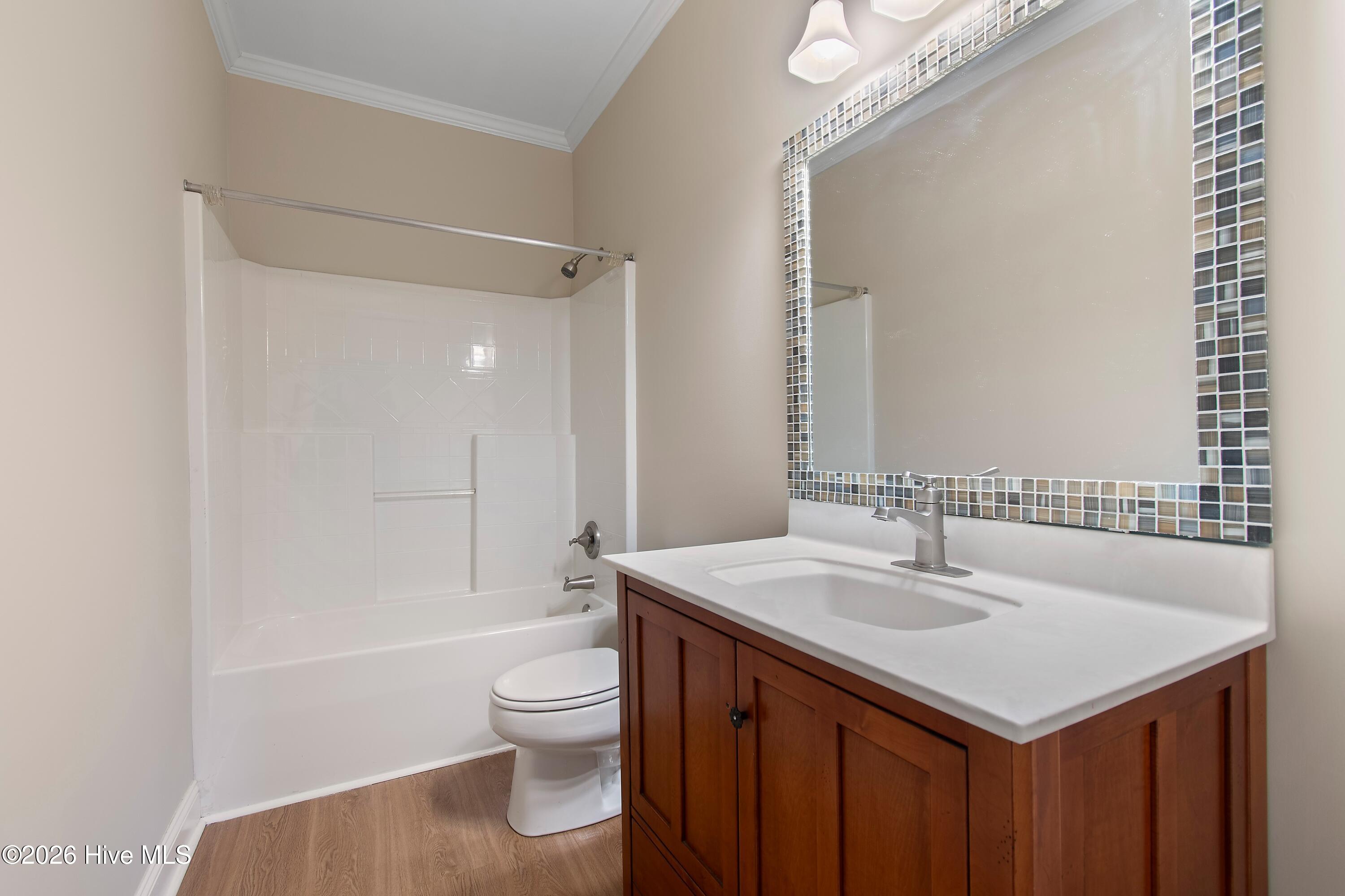 1009 Silver Maple Drive