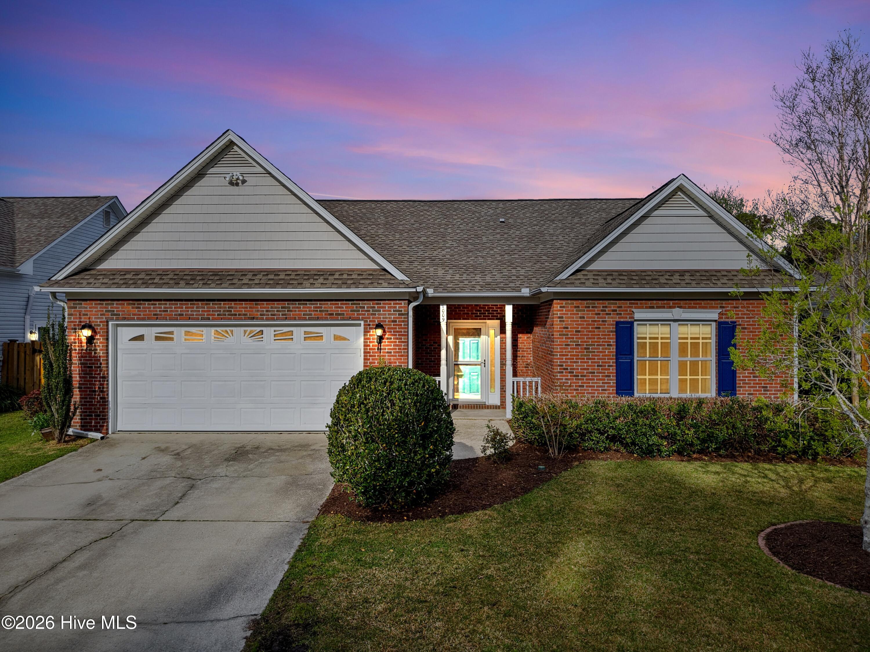 1009 Silver Maple Drive