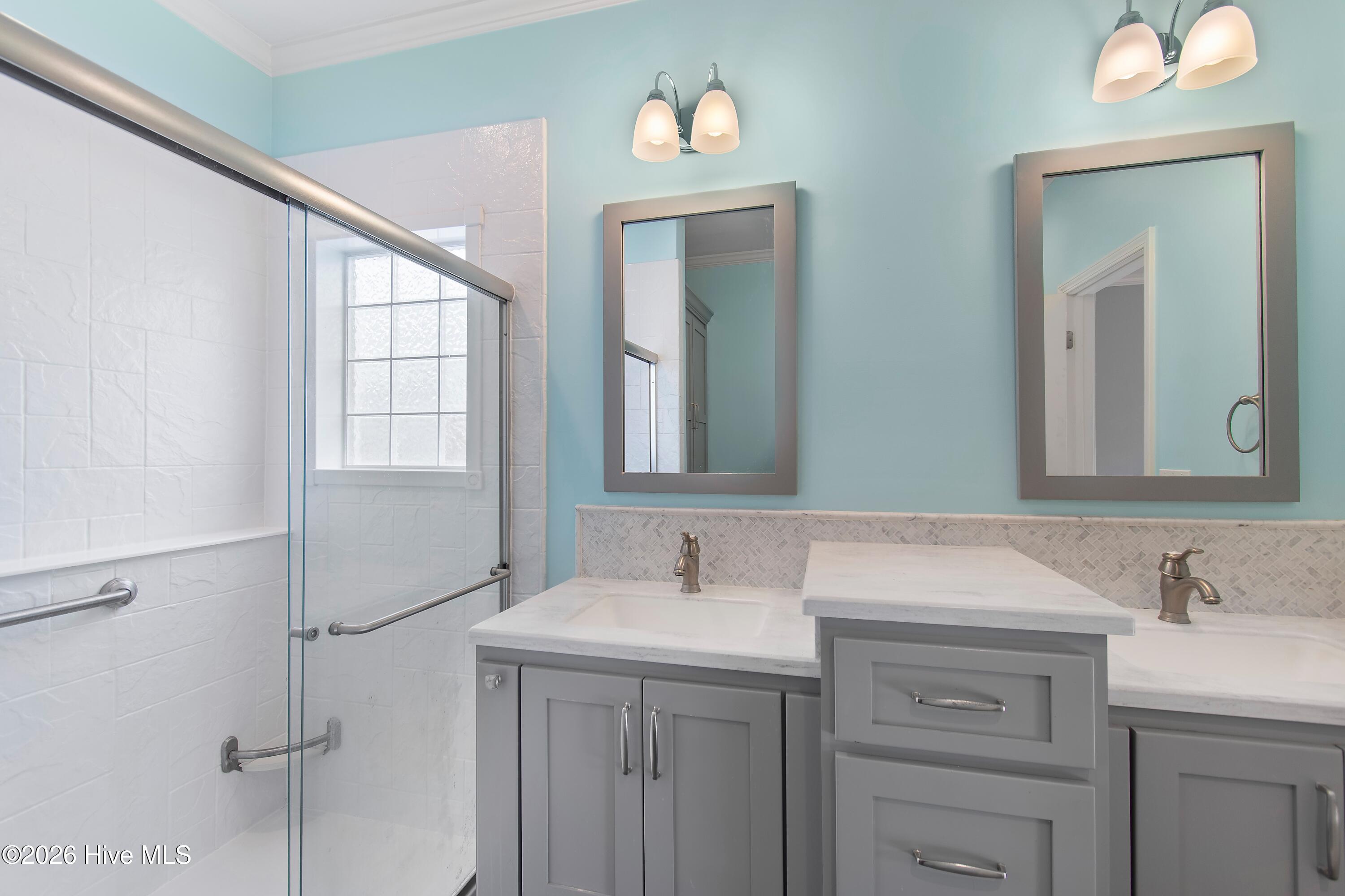 1009 Silver Maple Drive