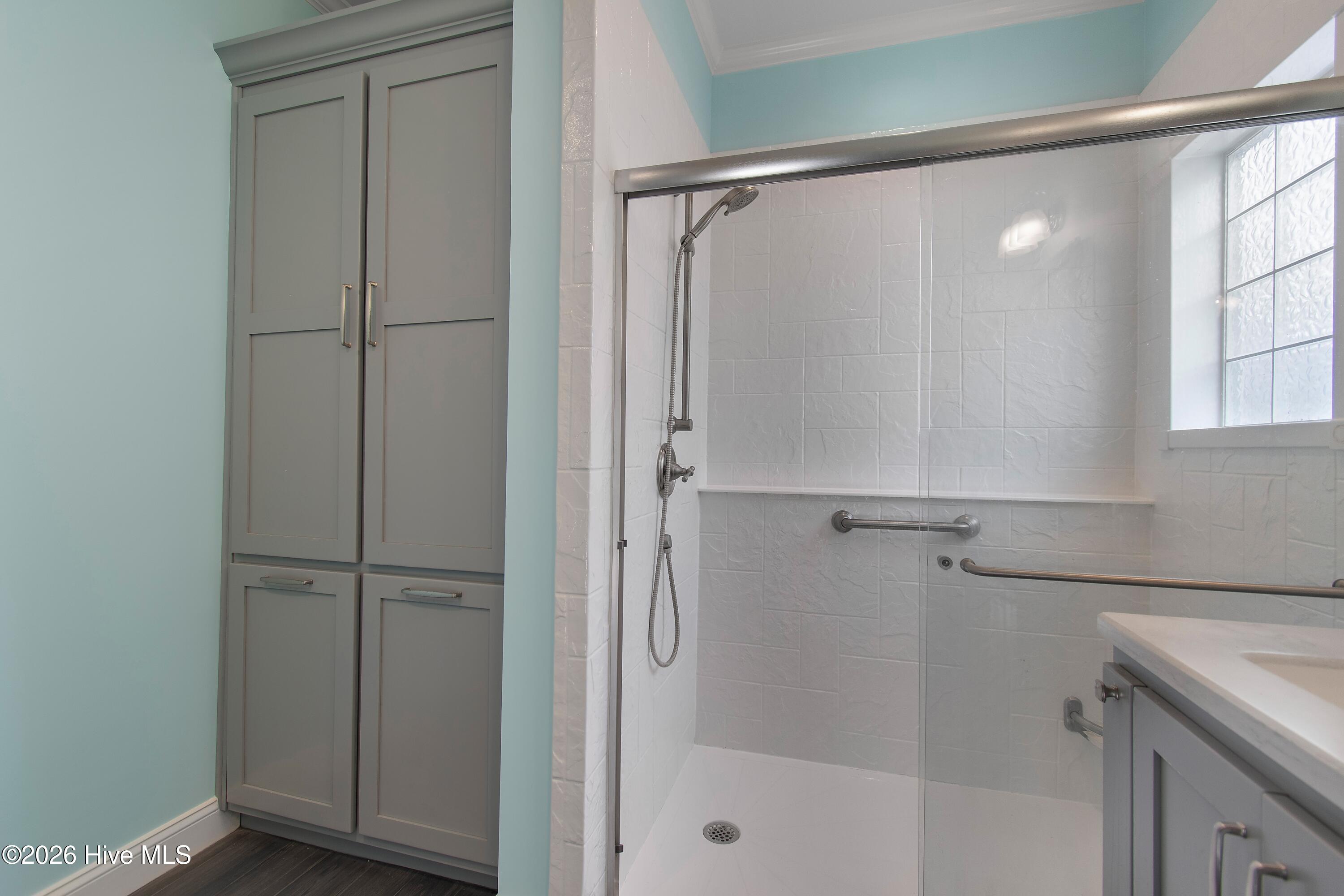 1009 Silver Maple Drive