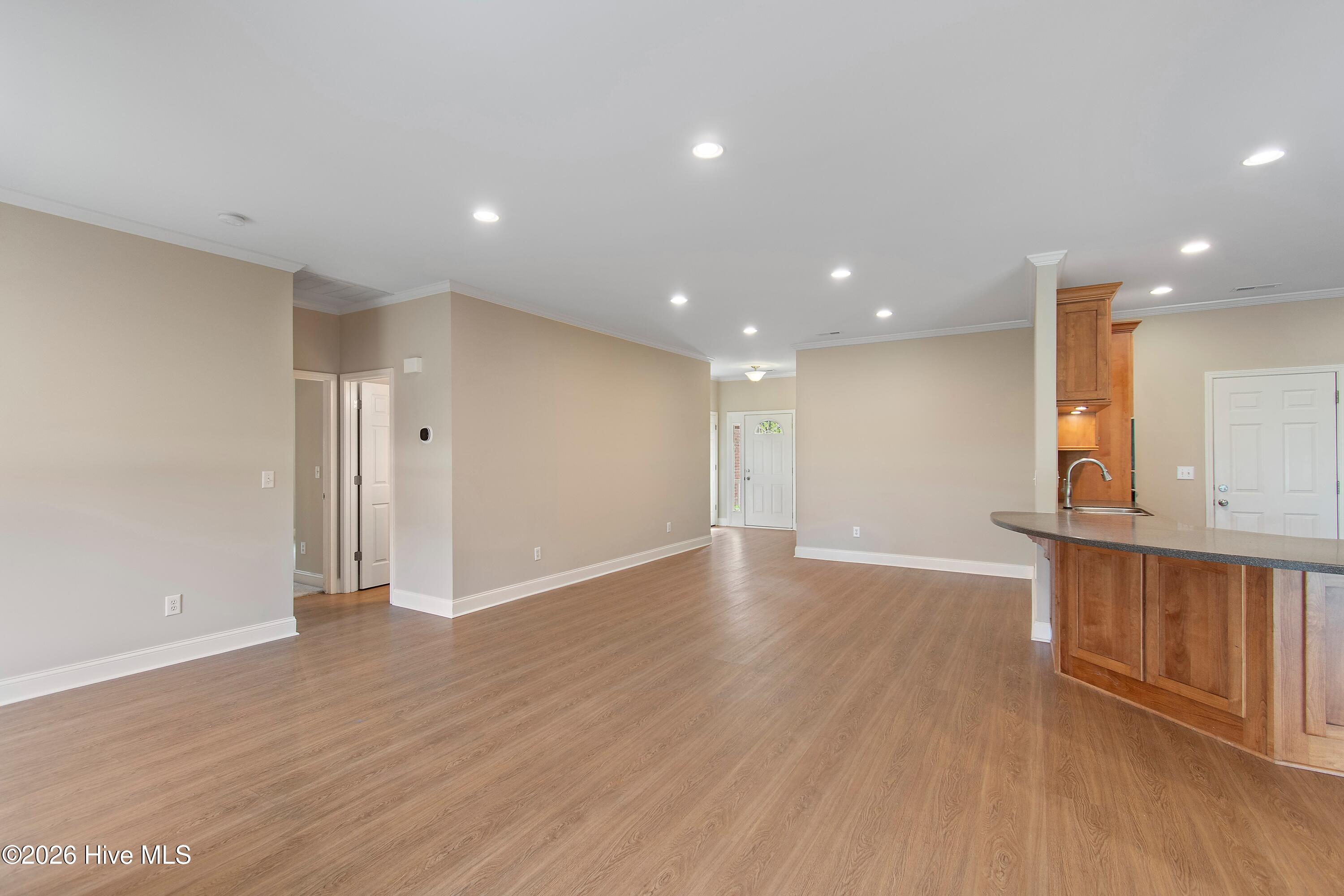 1009 Silver Maple Drive