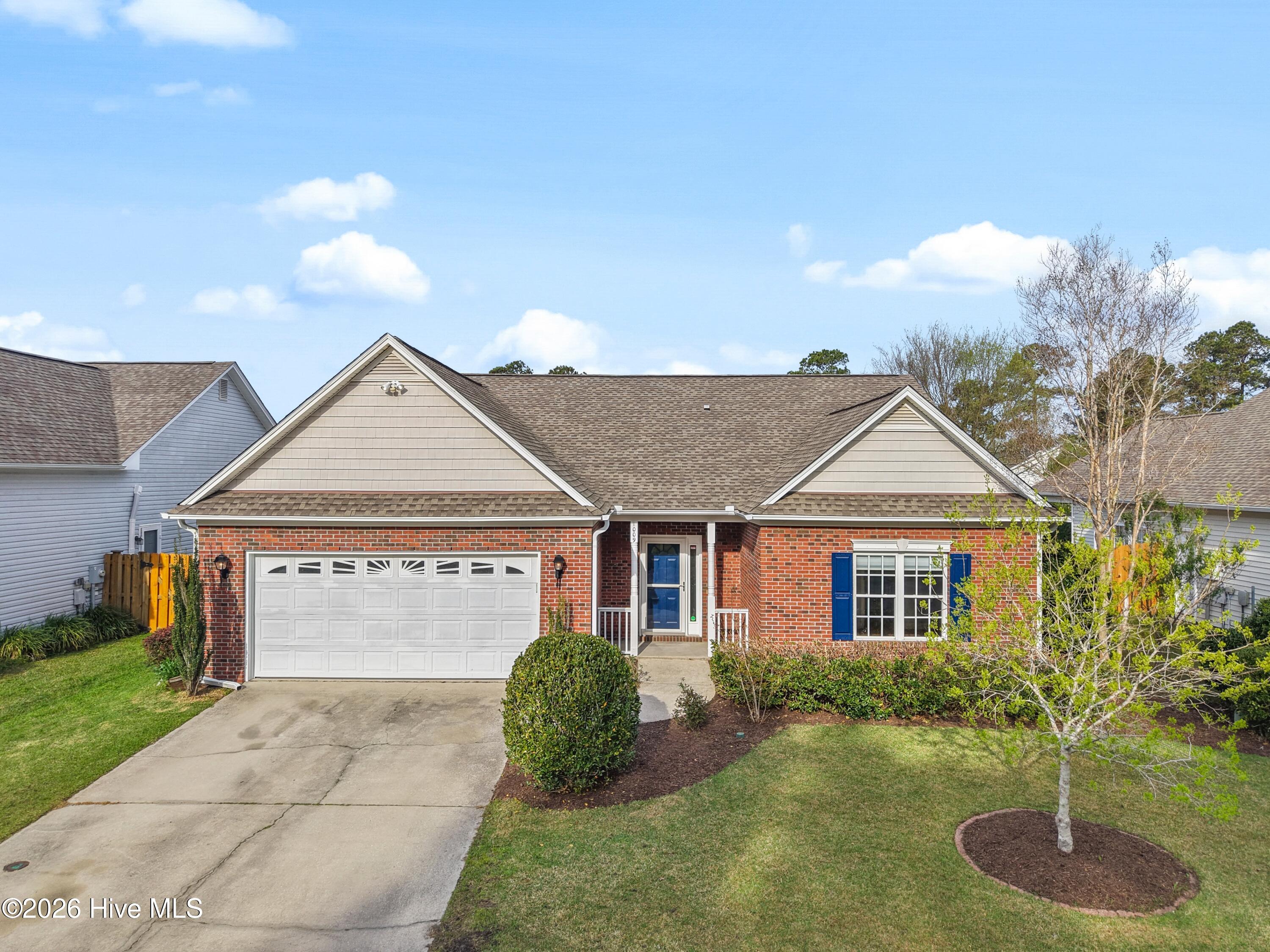 1009 Silver Maple Drive