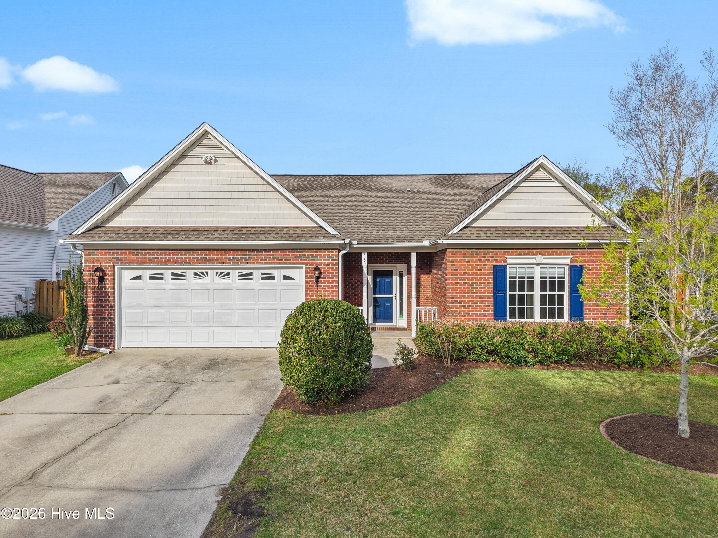 1009 Silver Maple Drive