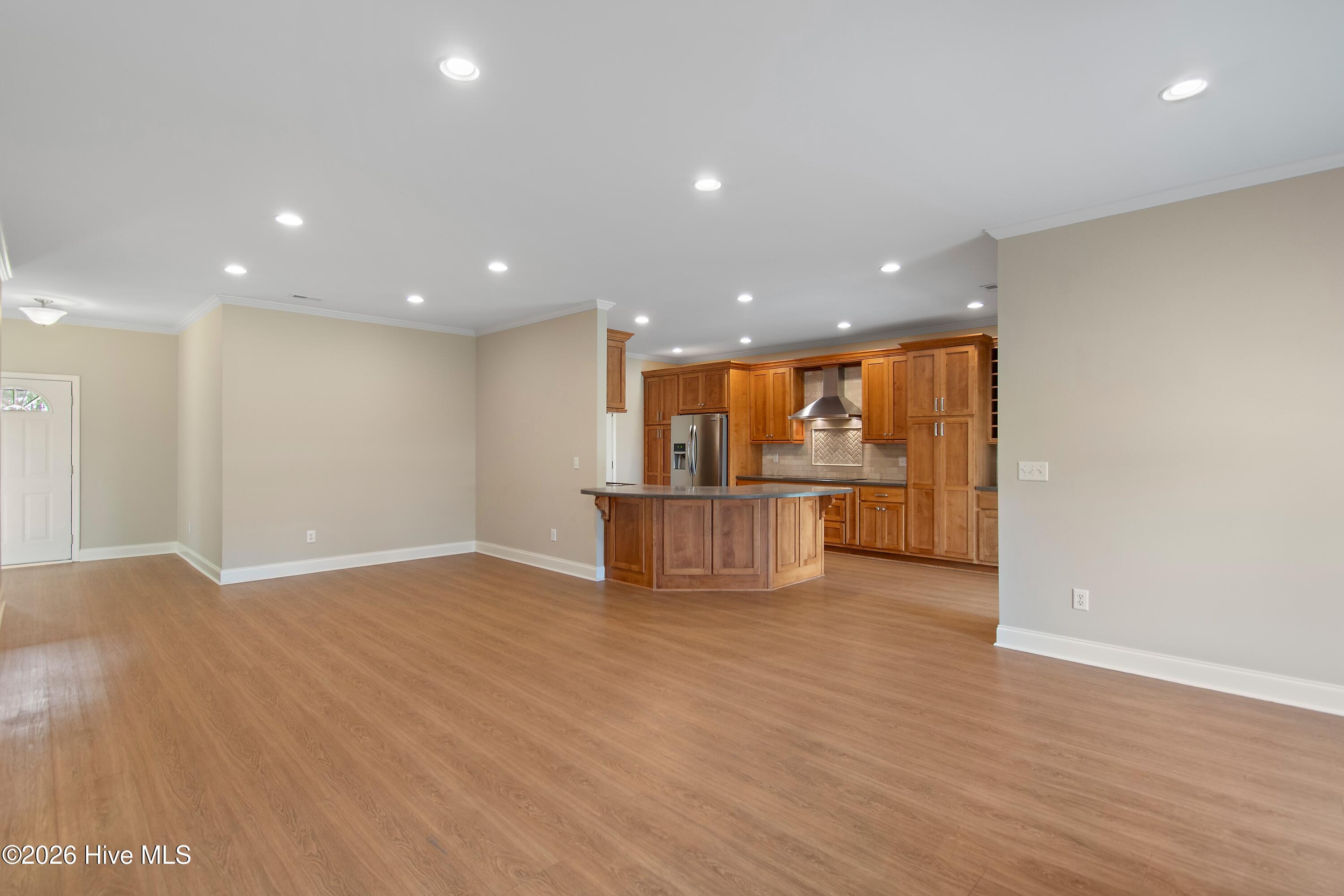 1009 Silver Maple Drive