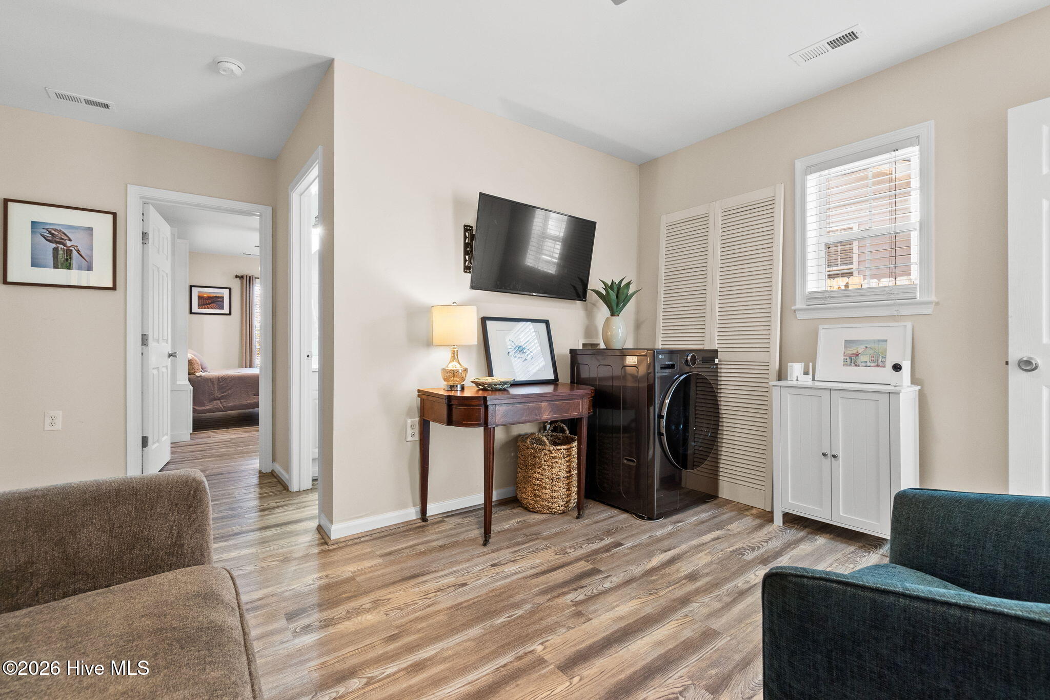 1401 E Oak Island Drive