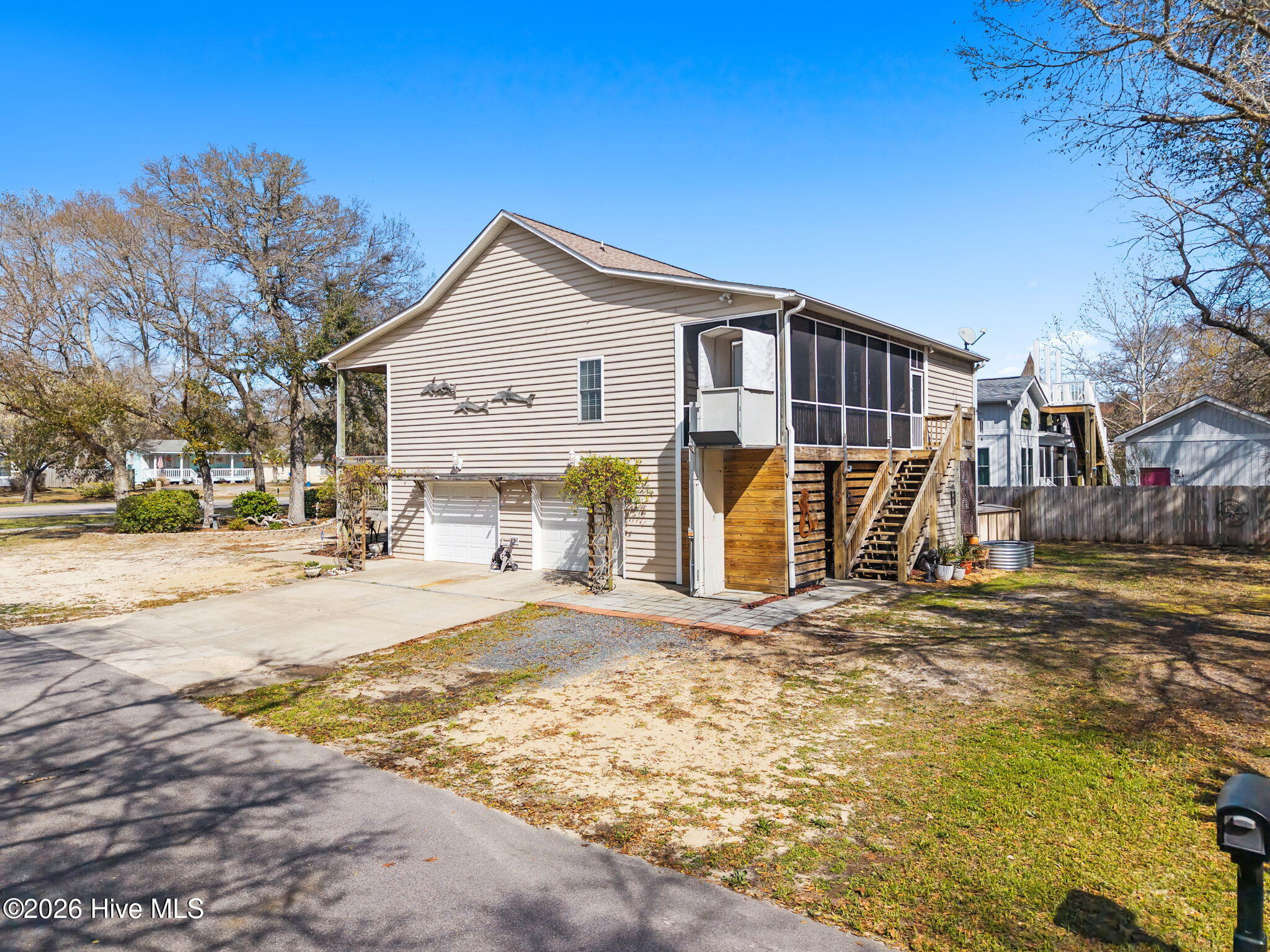 1401 E Oak Island Drive