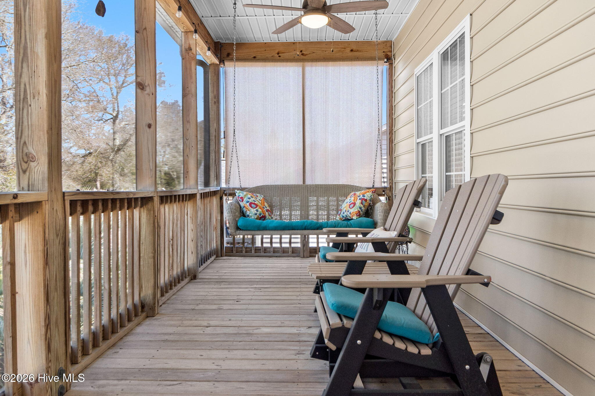 1401 E Oak Island Drive