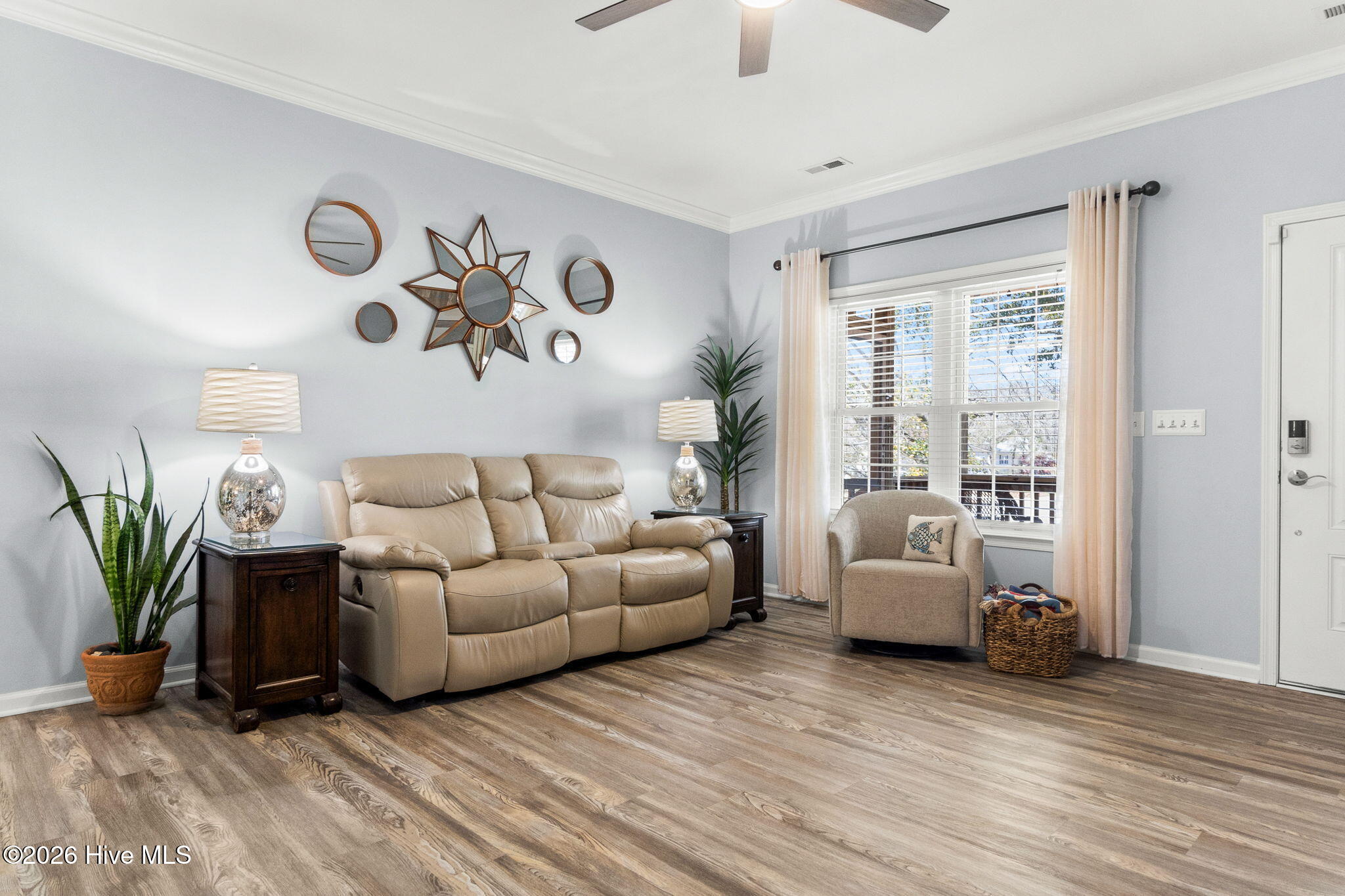 1401 E Oak Island Drive