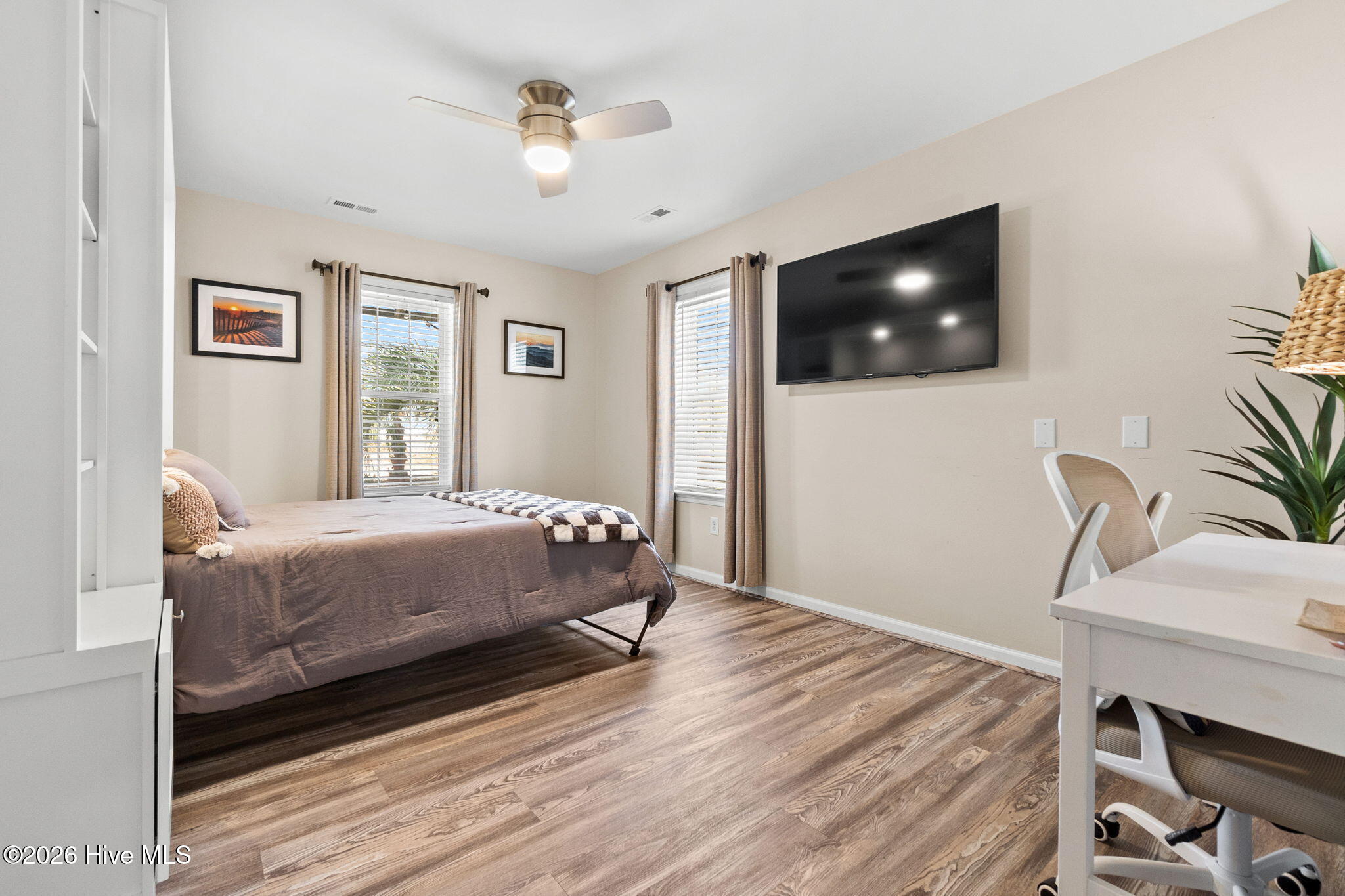 1401 E Oak Island Drive