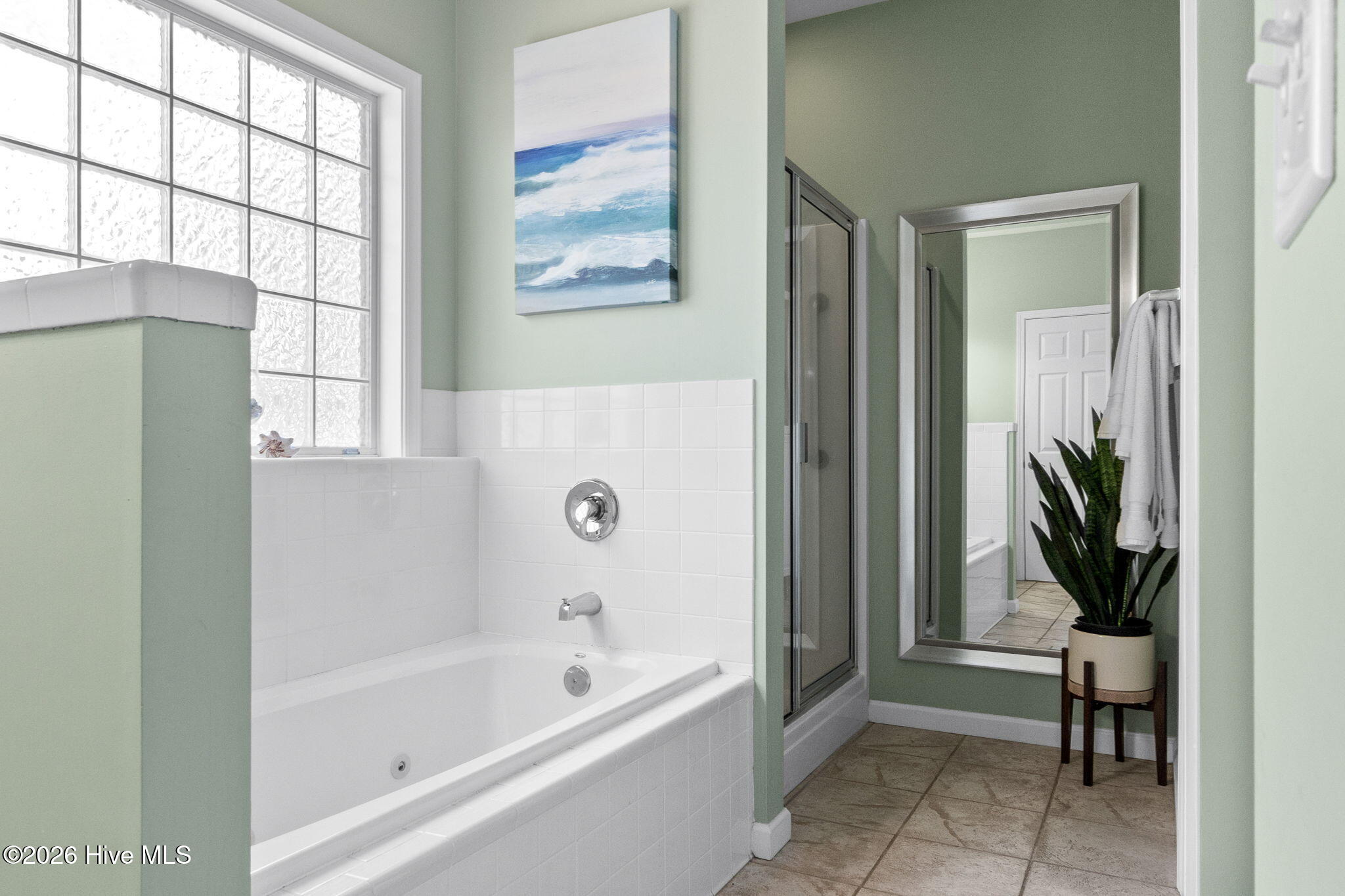 1401 E Oak Island Drive