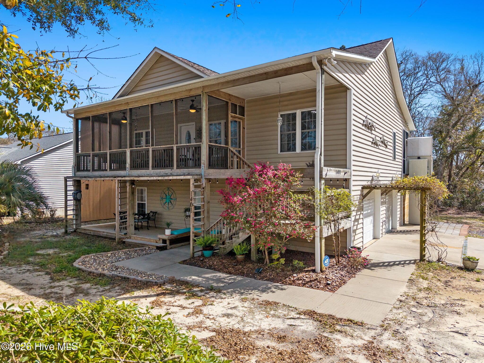 1401 E Oak Island Drive