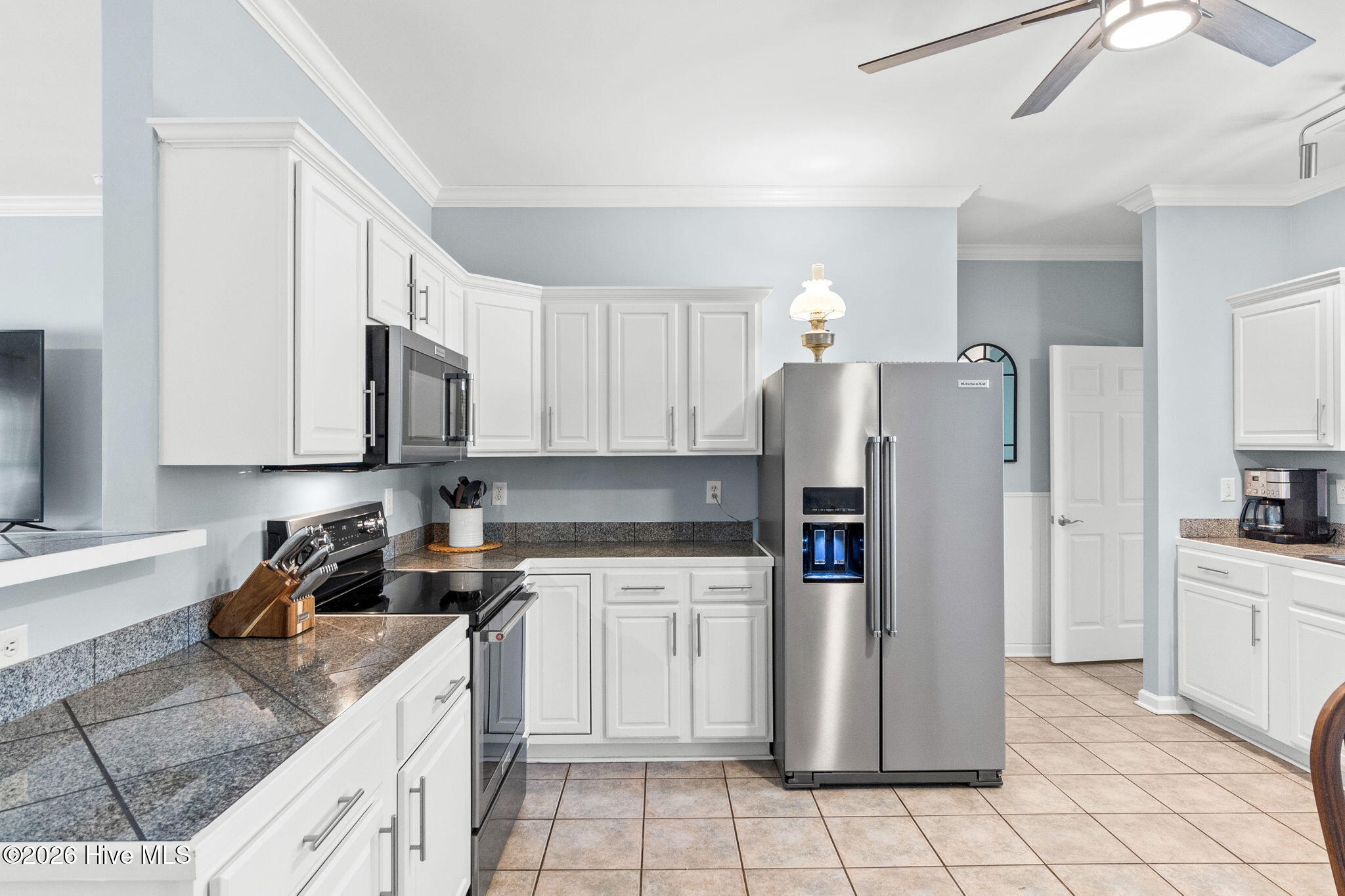 1401 E Oak Island Drive