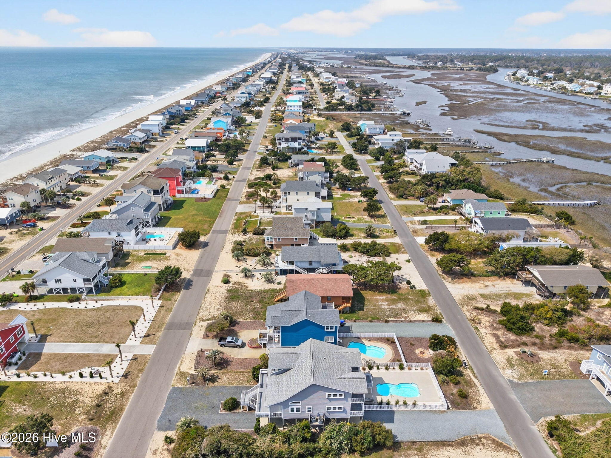 2003 W Pelican Drive