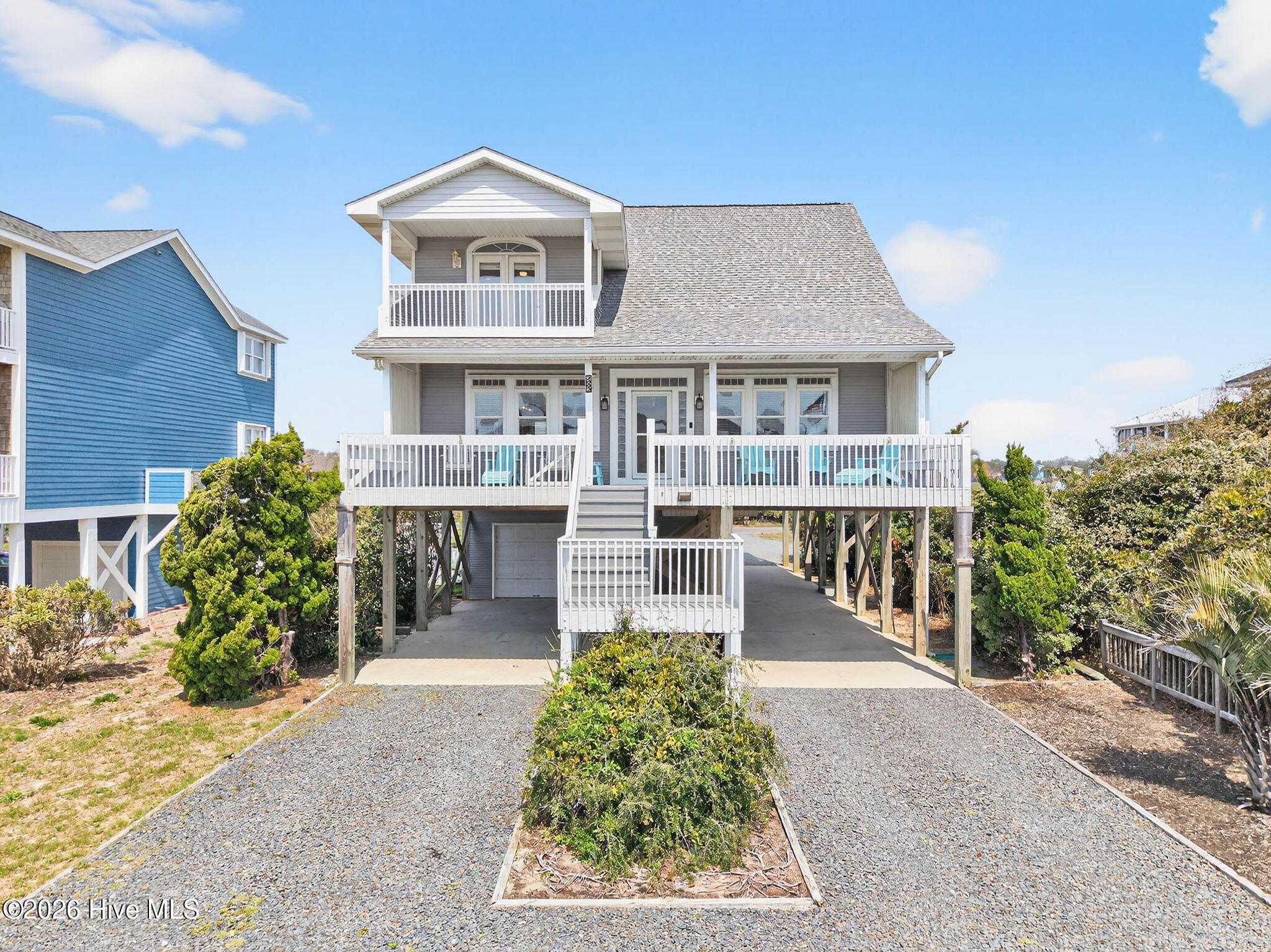 2003 W Pelican Drive