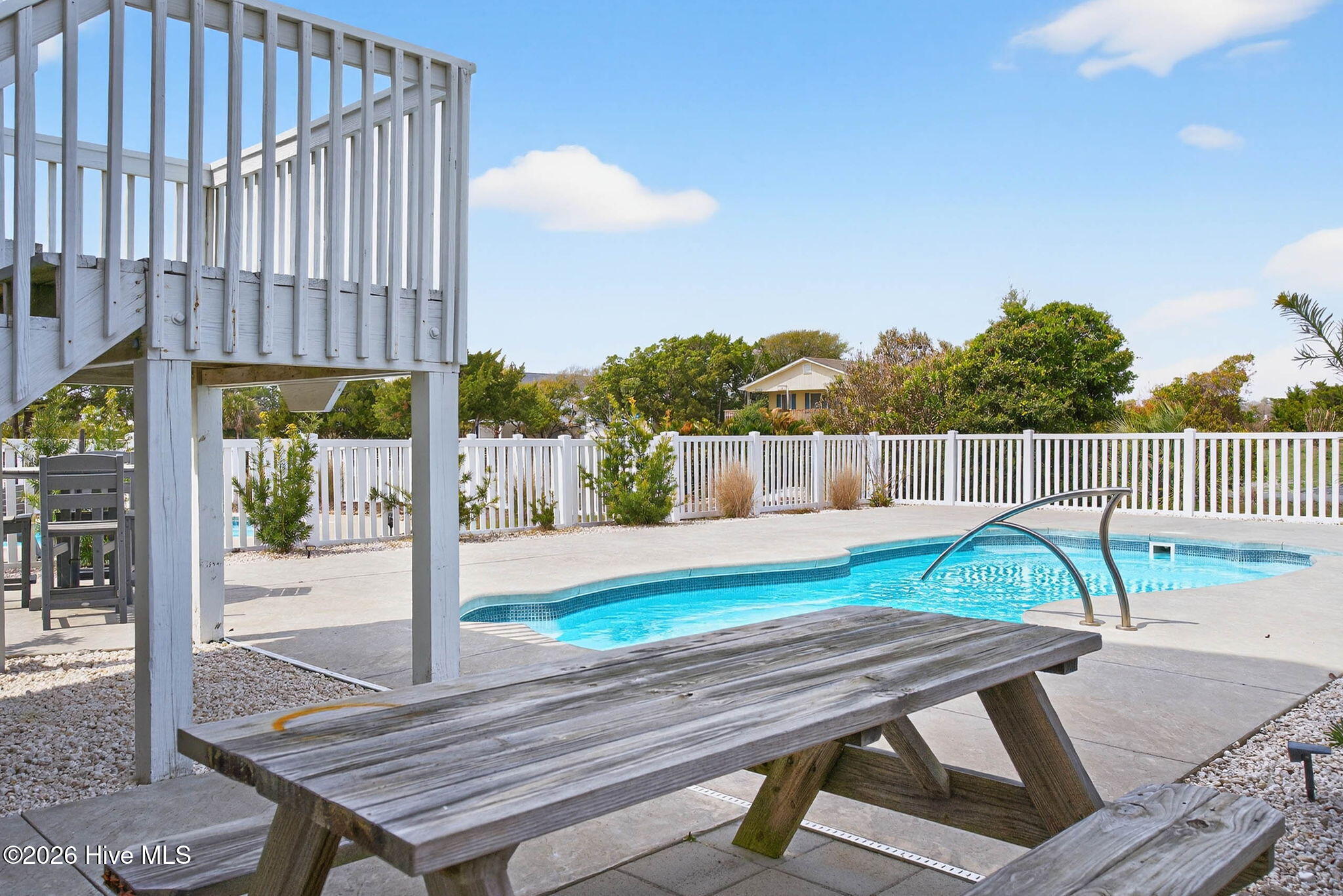 2003 W Pelican Drive