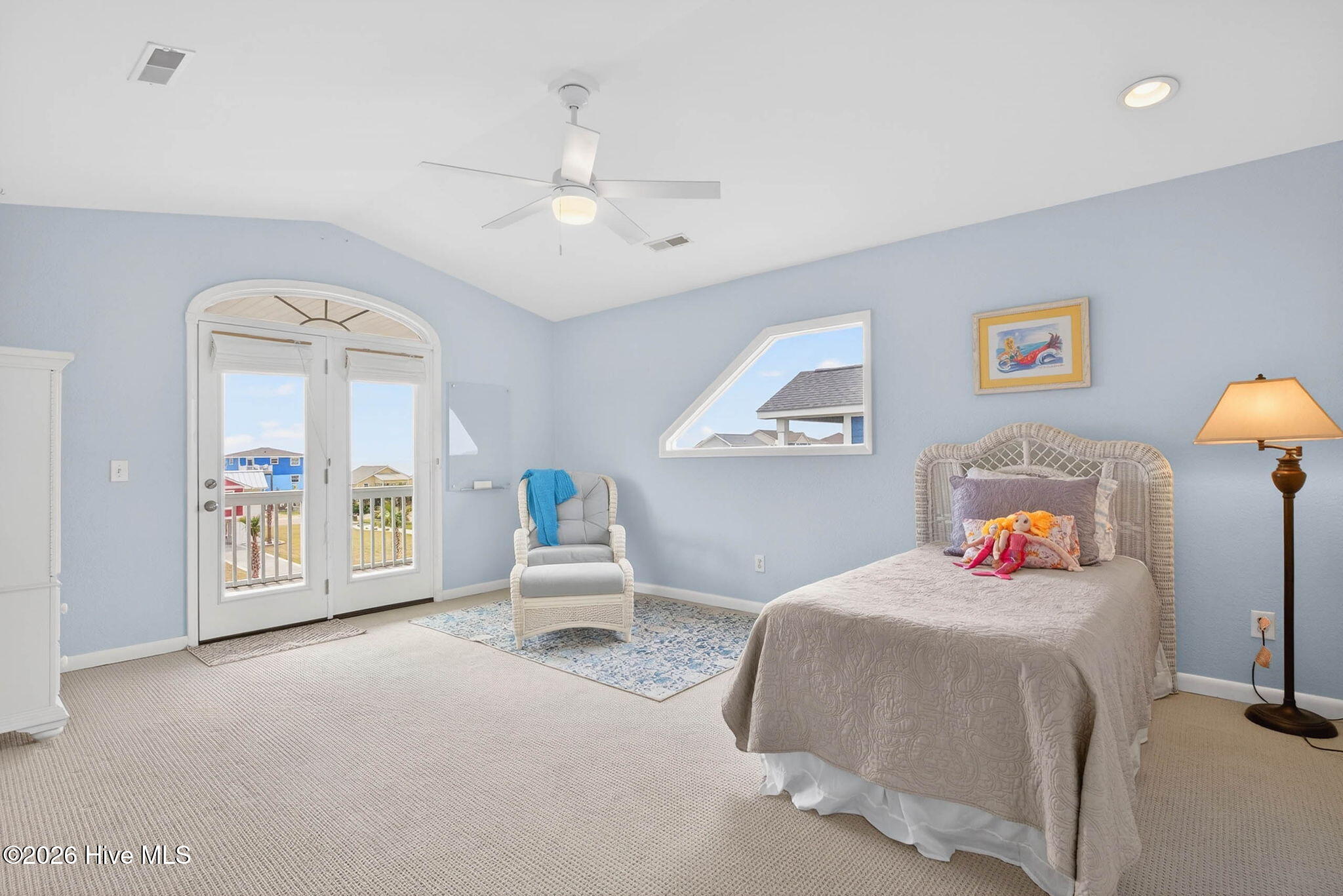 2003 W Pelican Drive