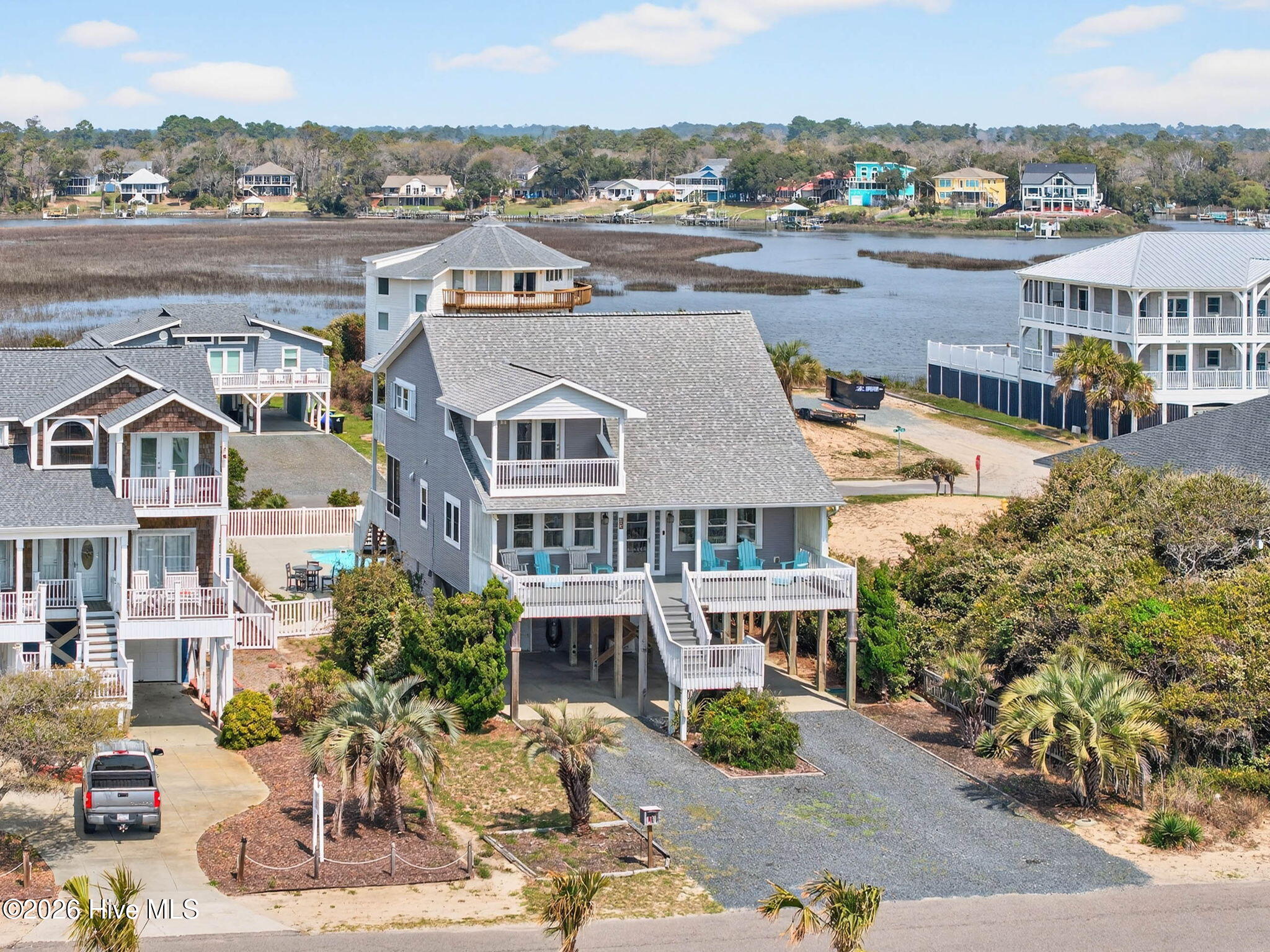 2003 W Pelican Drive