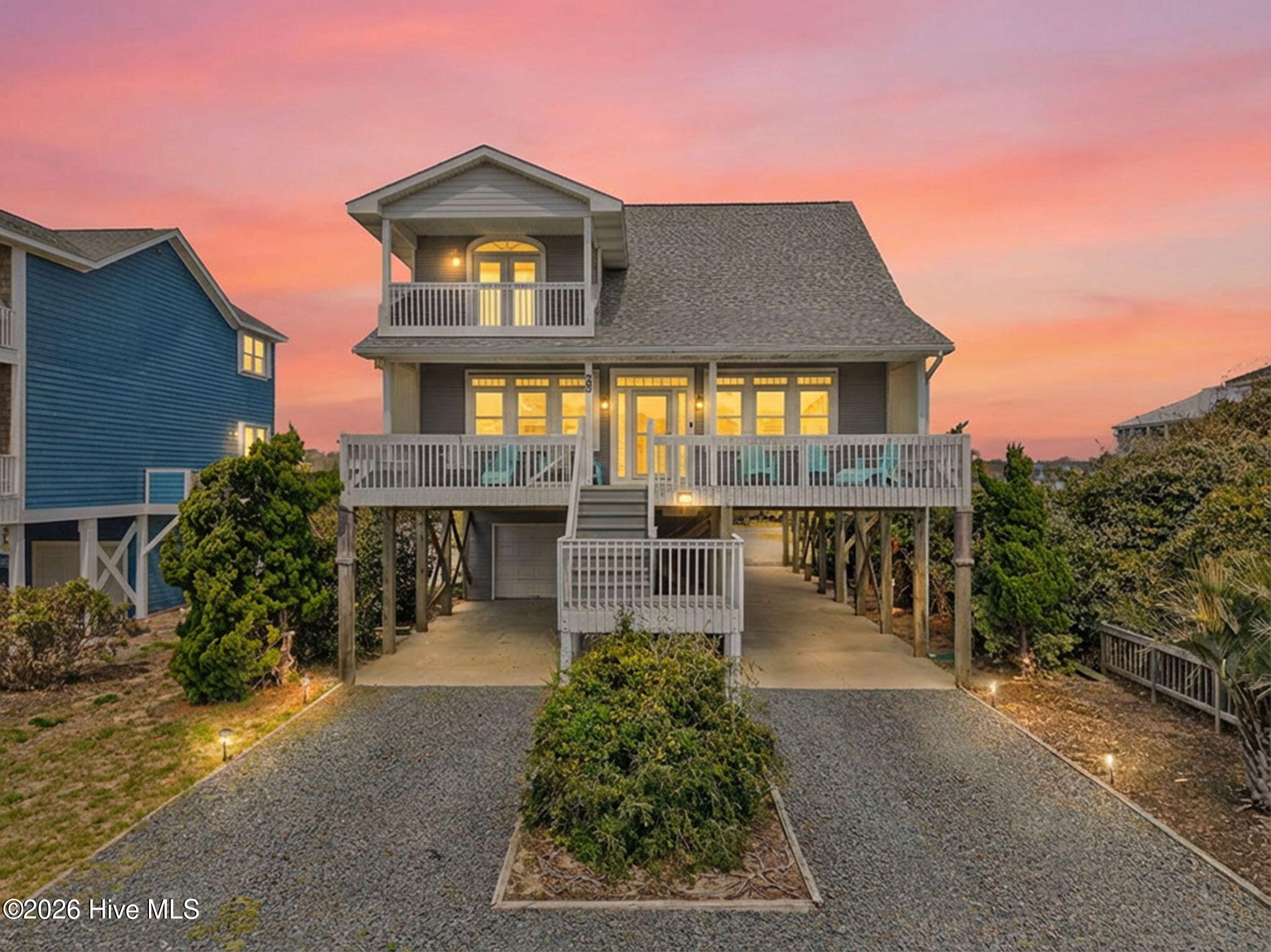 2003 W Pelican Drive